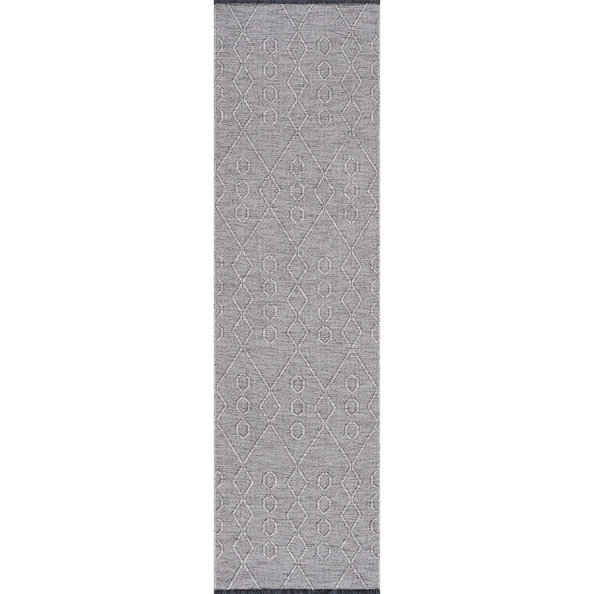 Alameda Solid Color Geometric Machine Washable Indoor Area Rug
