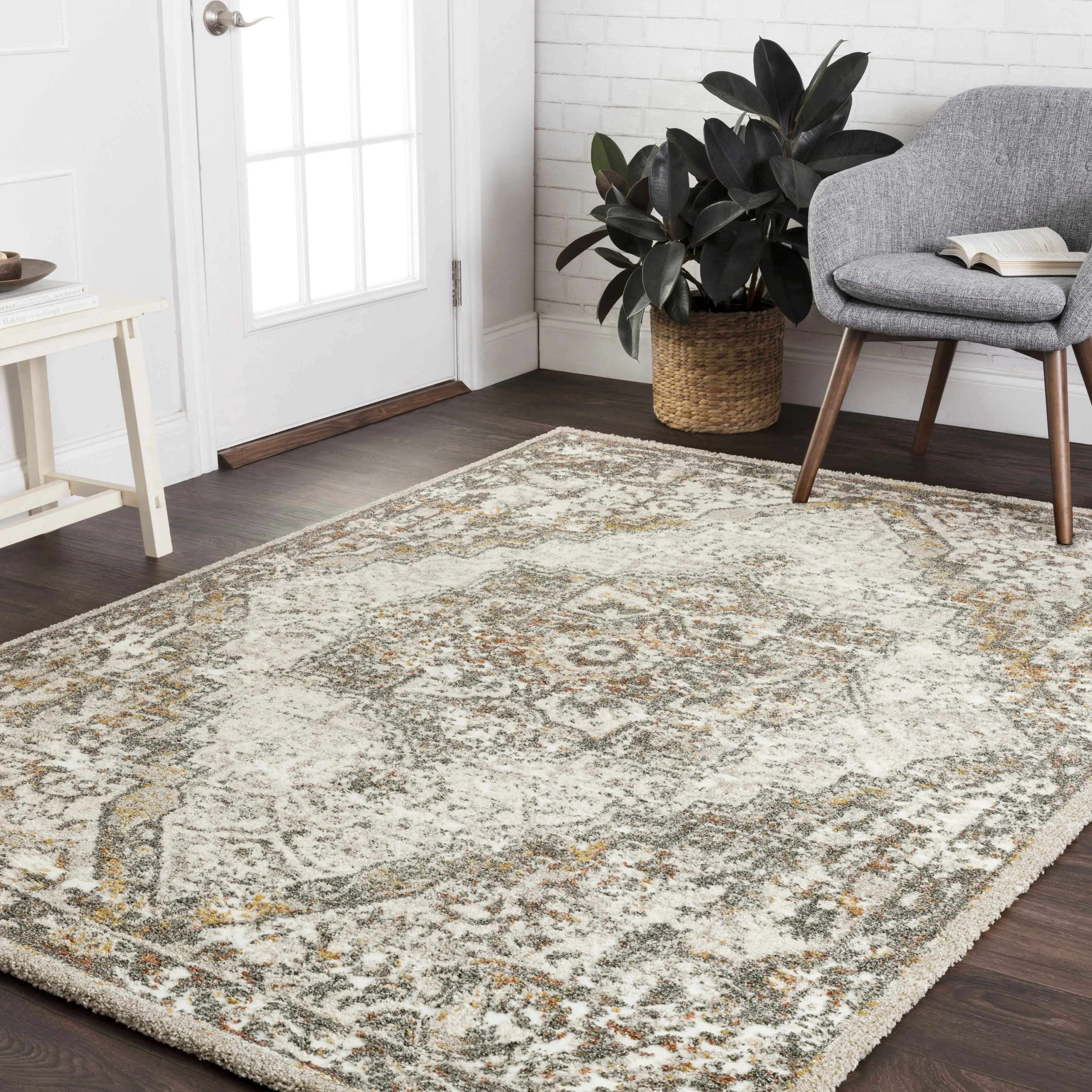 Alexander Home Abstract Diamond Medallion Area Rug