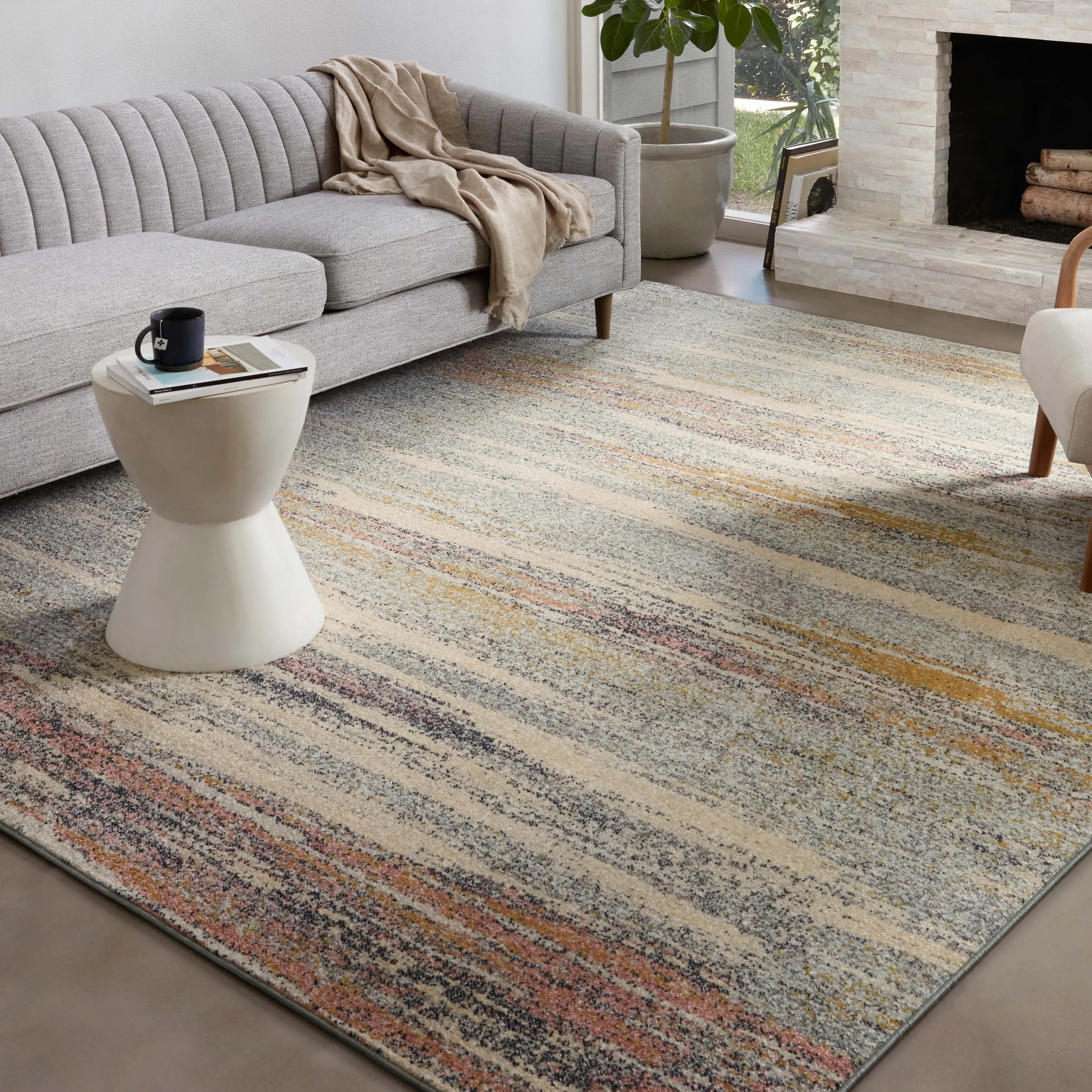 Alexander Home Bradford Modern Abstract Area Rug