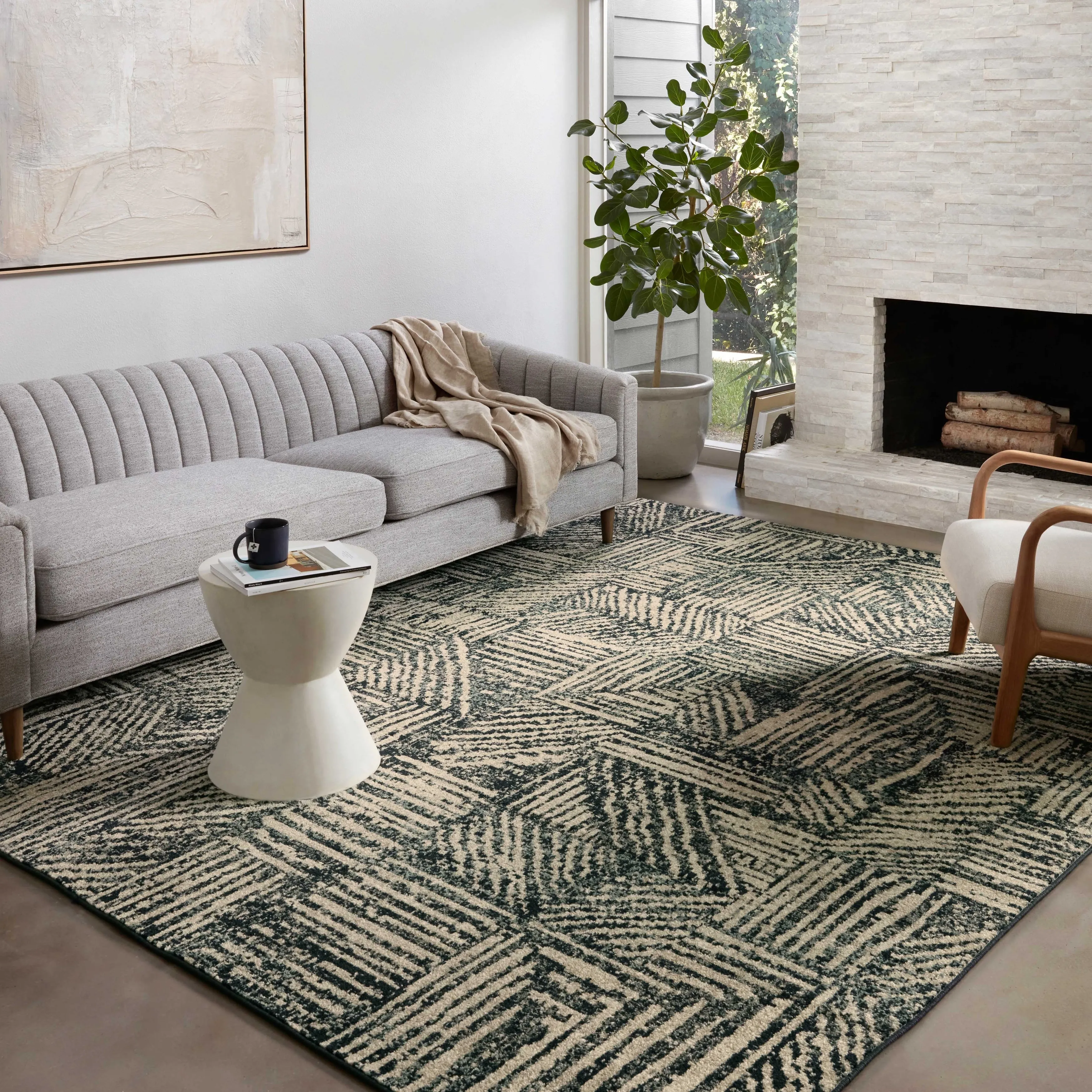 Alexander Home Bradford Modern Geometric Area Rug