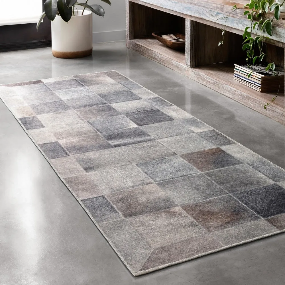 Alexander Home Davide Faux Cowhide Area Rug