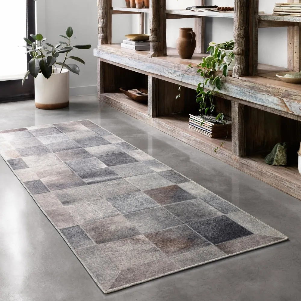 Alexander Home Davide Faux Cowhide Area Rug