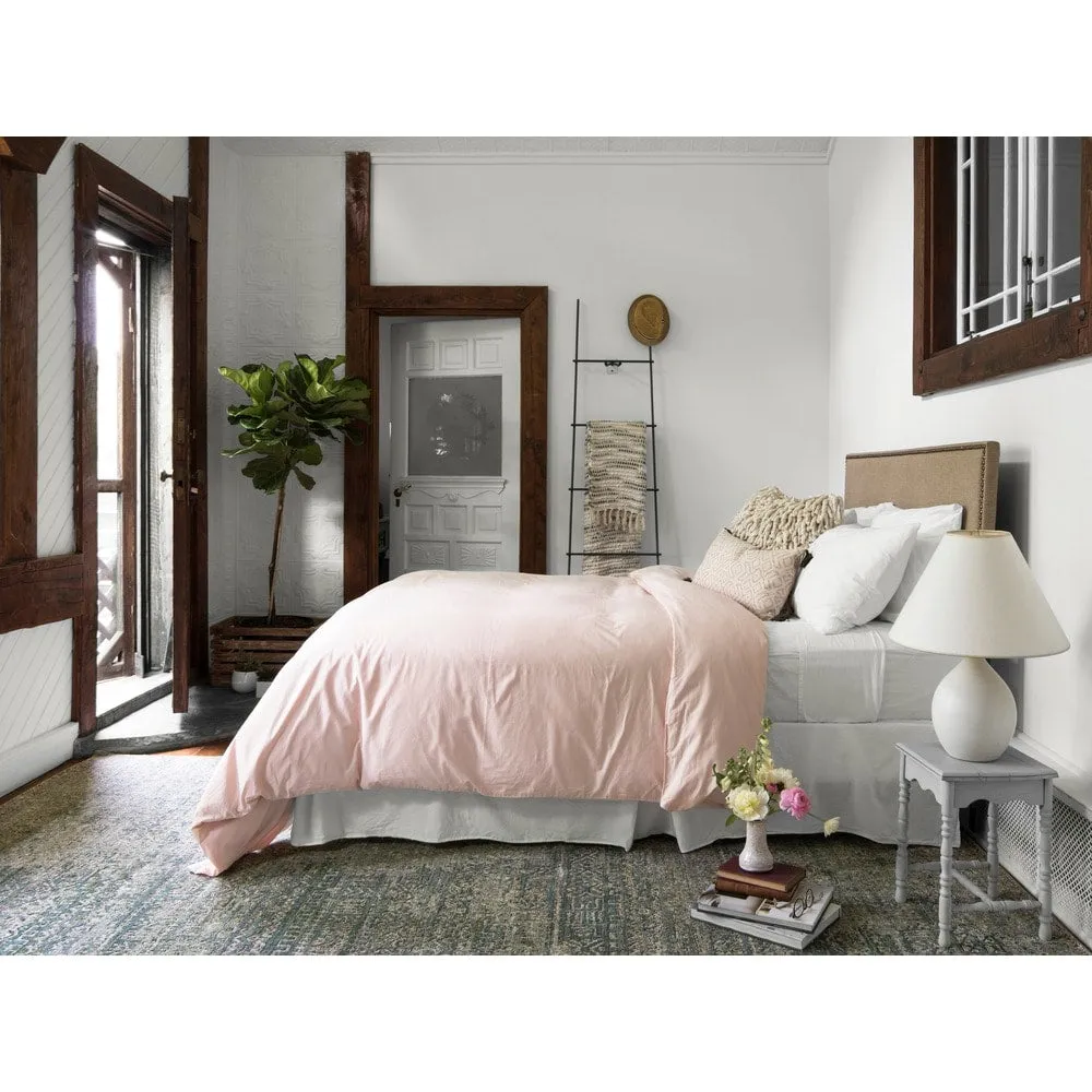 Alexander Home Genova Abstract Distressed Transitional Area Rug