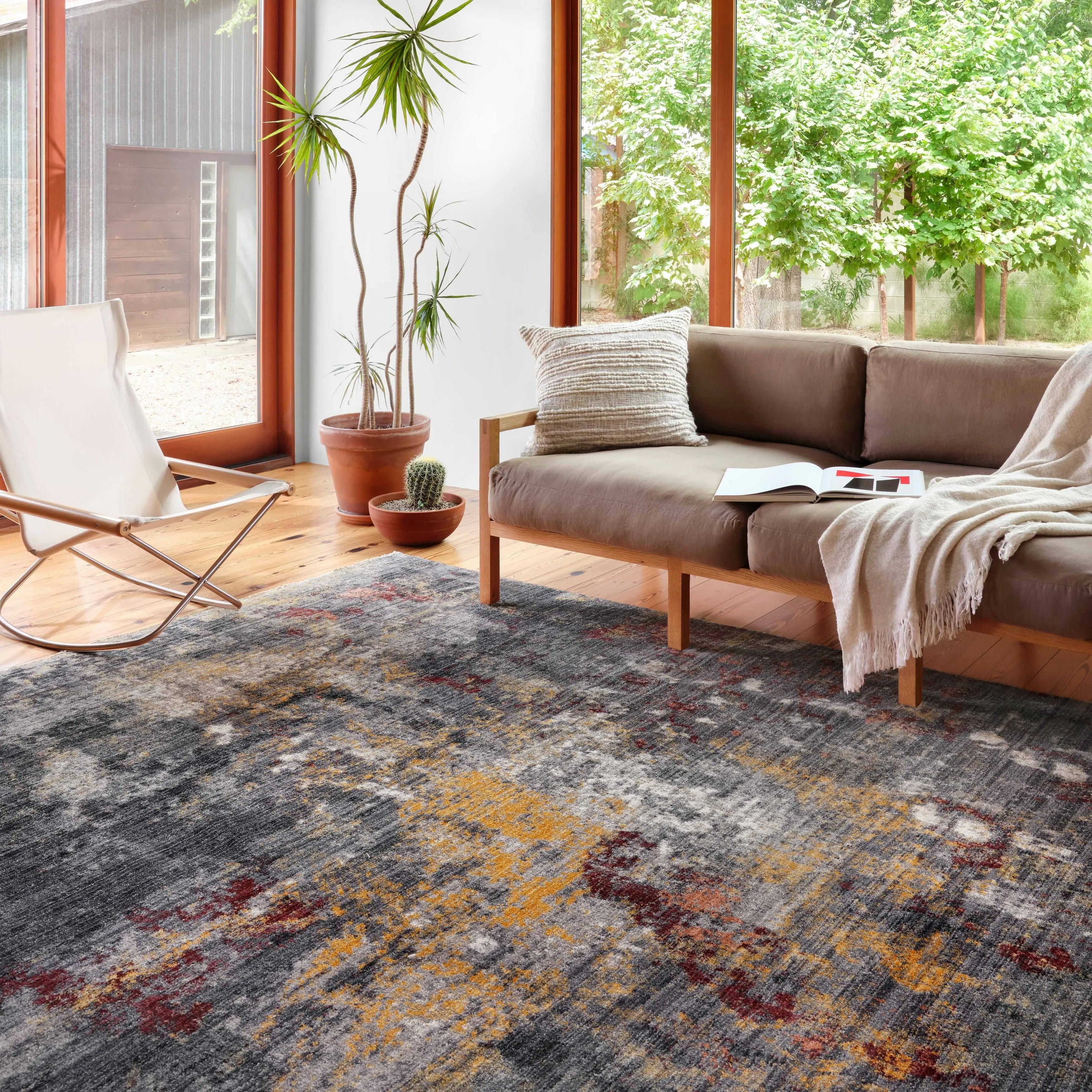 Alexander Home Hondo Abstract Modern and Contemporary Area Rug