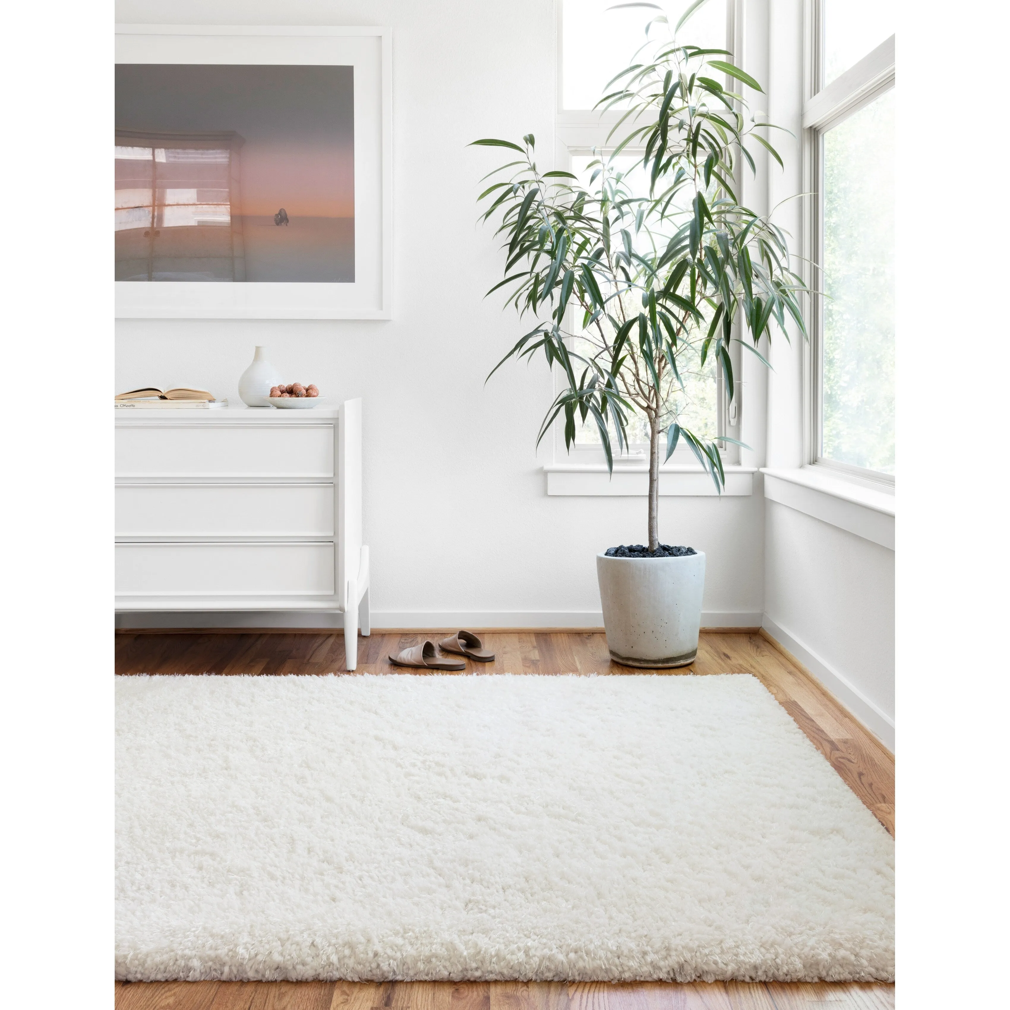 Alexander Home Laura Hand-tufted Modern Shag Area Rug