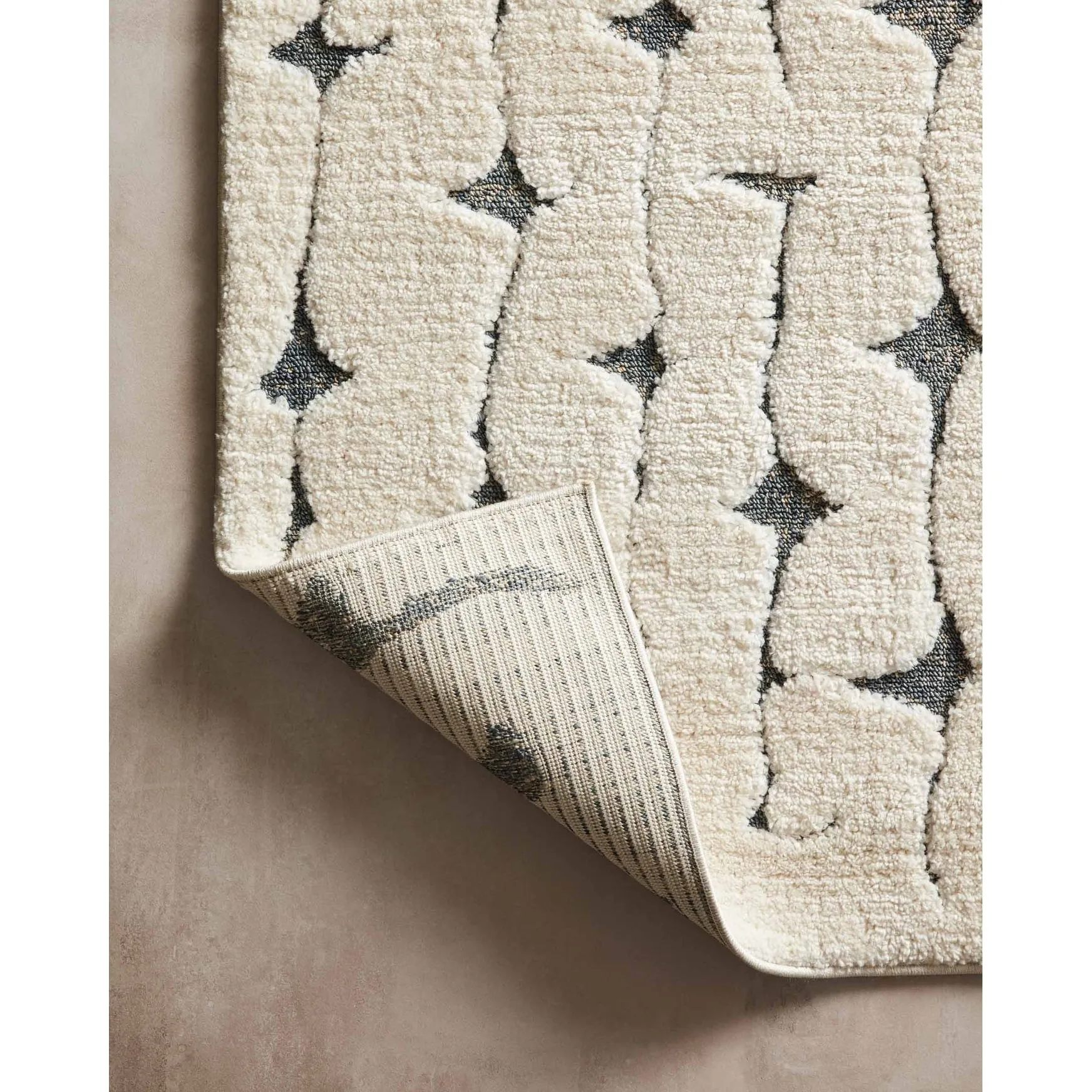 Alexander Home Vail Mid-century Modern Geometric Area Rug