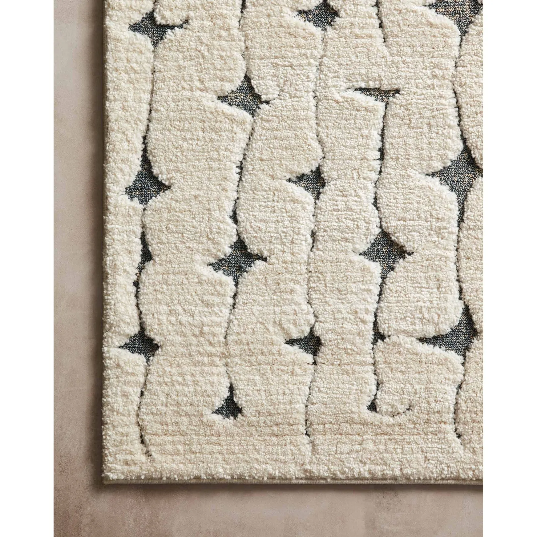 Alexander Home Vail Mid-century Modern Geometric Area Rug