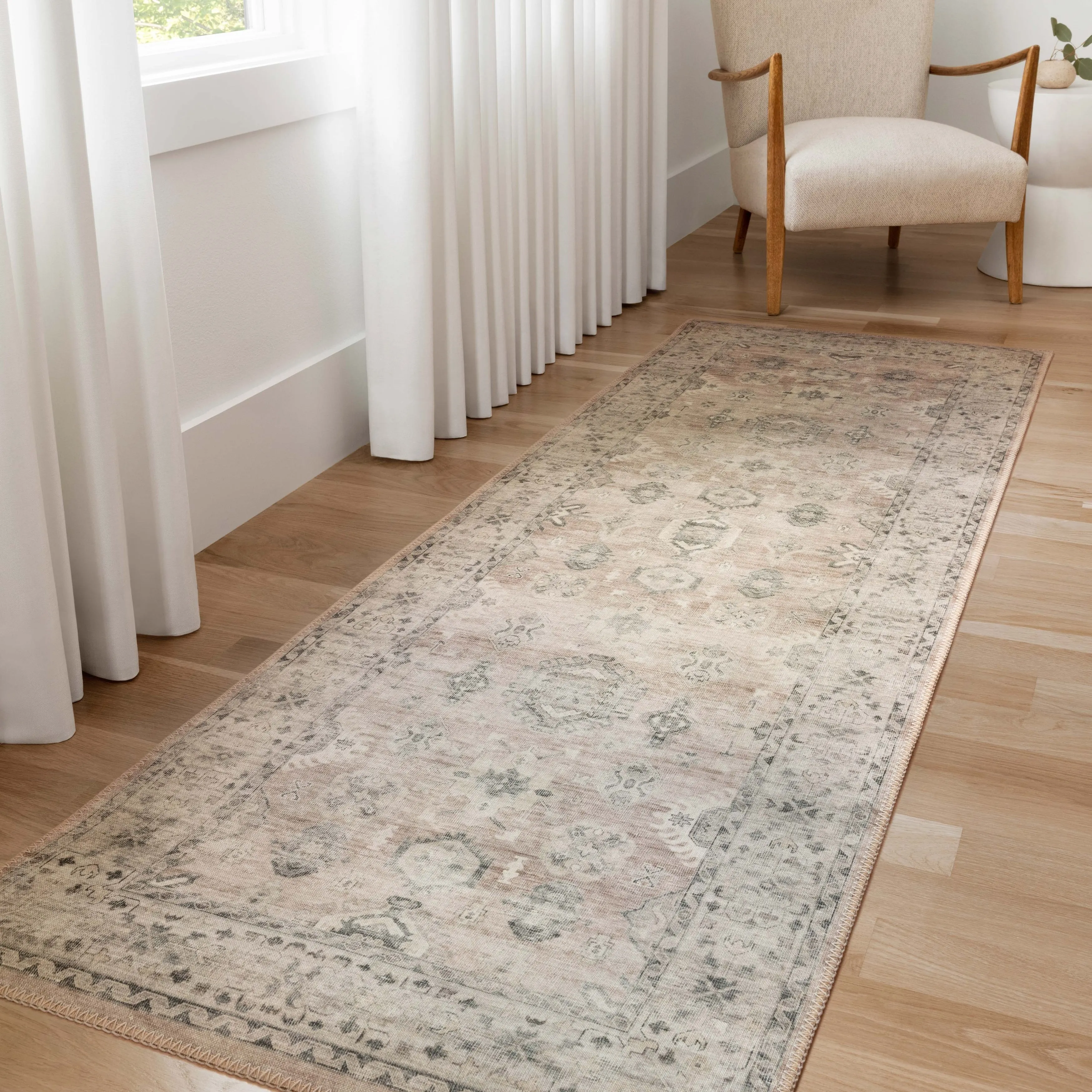 Alexander Home Venetian Printed Persian Distressed Rug