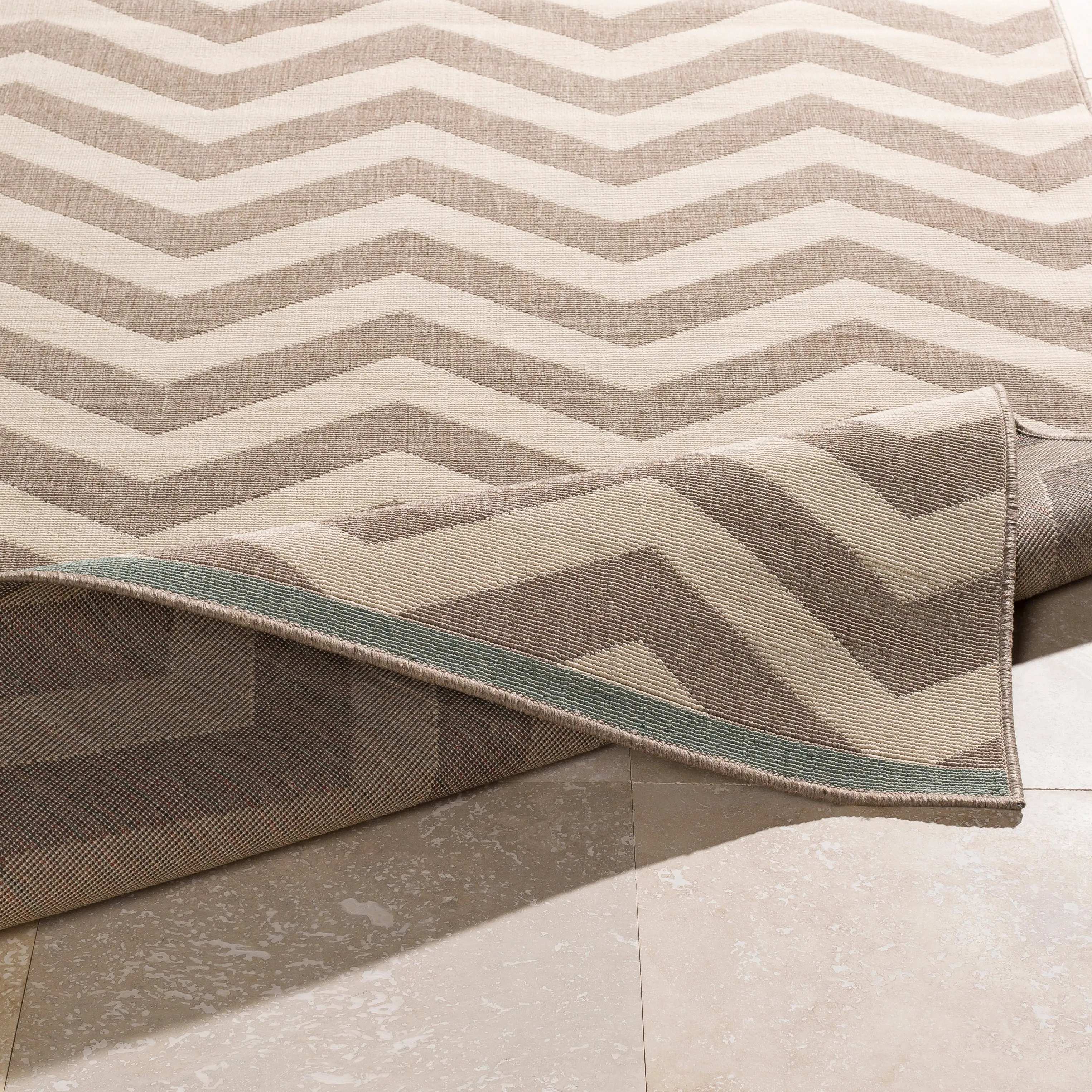 Artistic Weavers Chevron Stripe Indoor/ Outdoor Area Rug