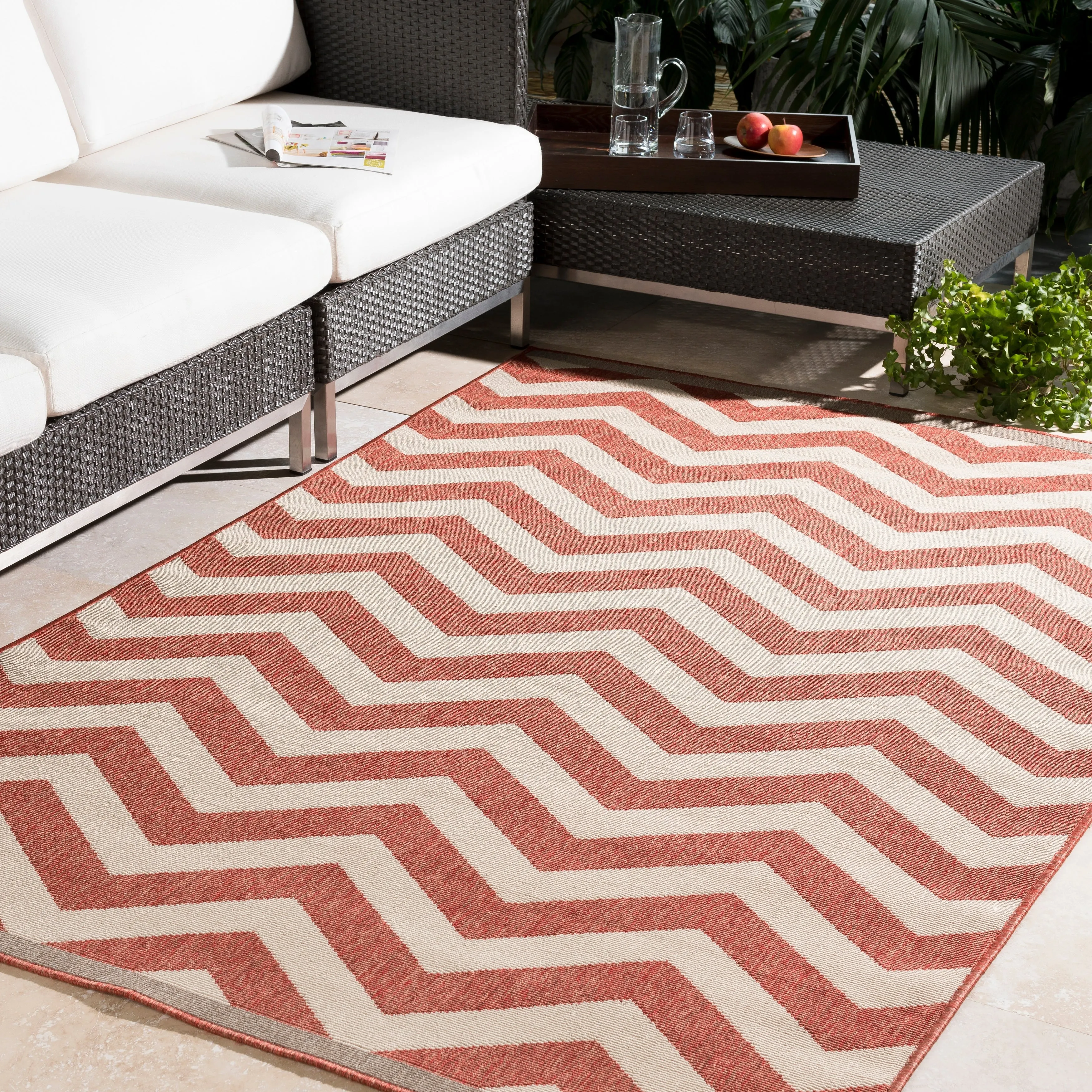 Artistic Weavers Chevron Stripe Indoor/ Outdoor Area Rug