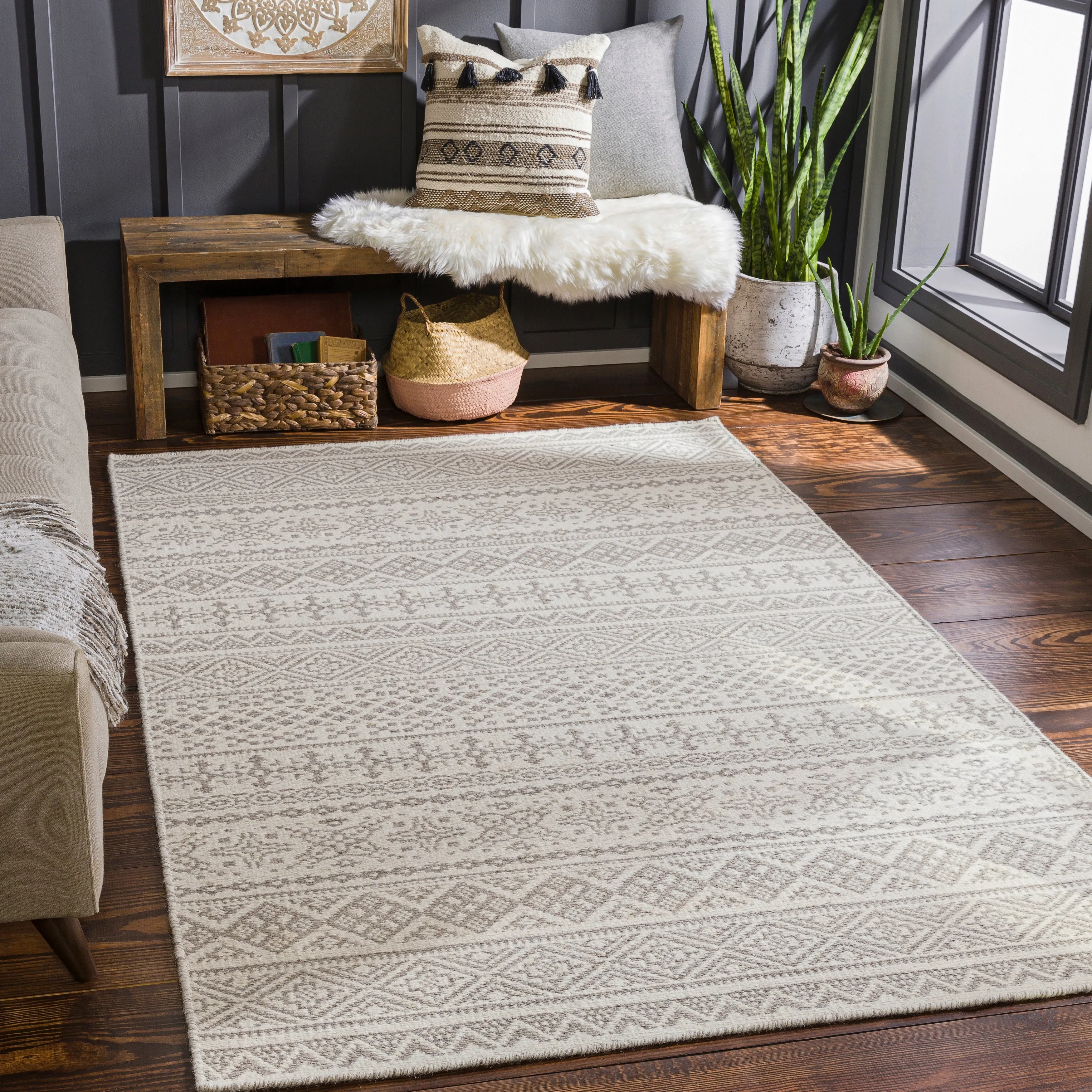 Artistic Weavers Shobha Handmade Wool Boho Area Rug