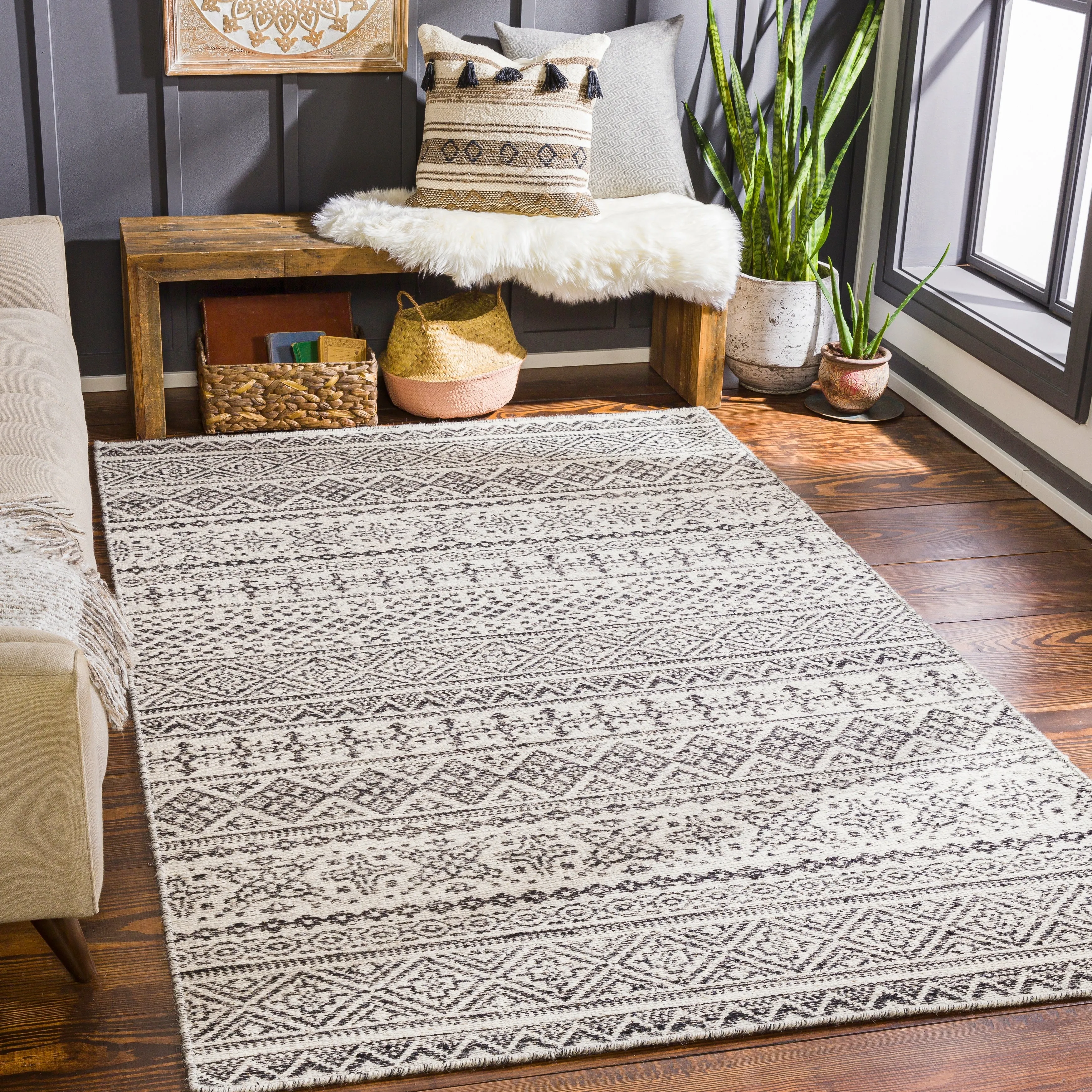 Artistic Weavers Shobha Handmade Wool Boho Area Rug