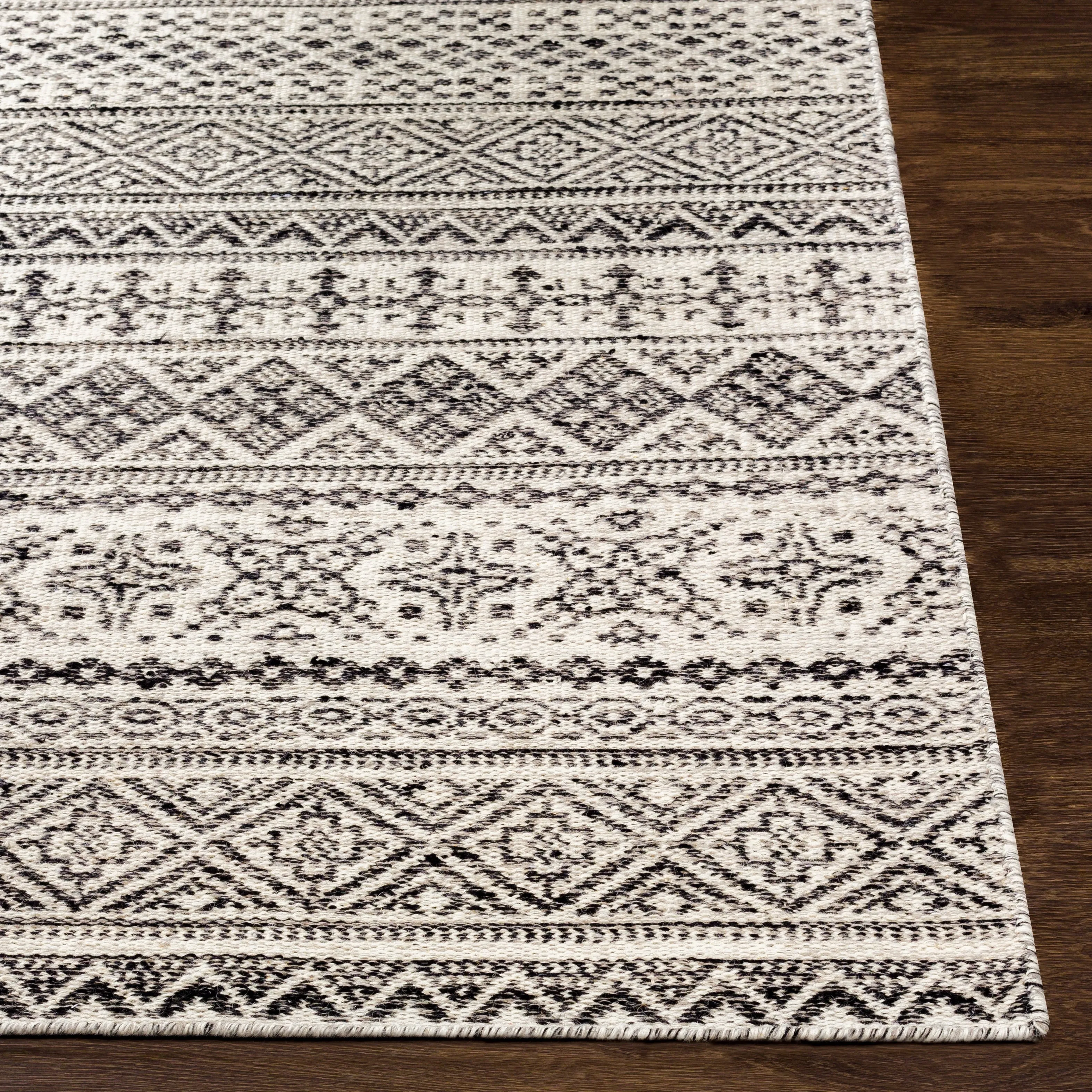 Artistic Weavers Shobha Handmade Wool Boho Area Rug