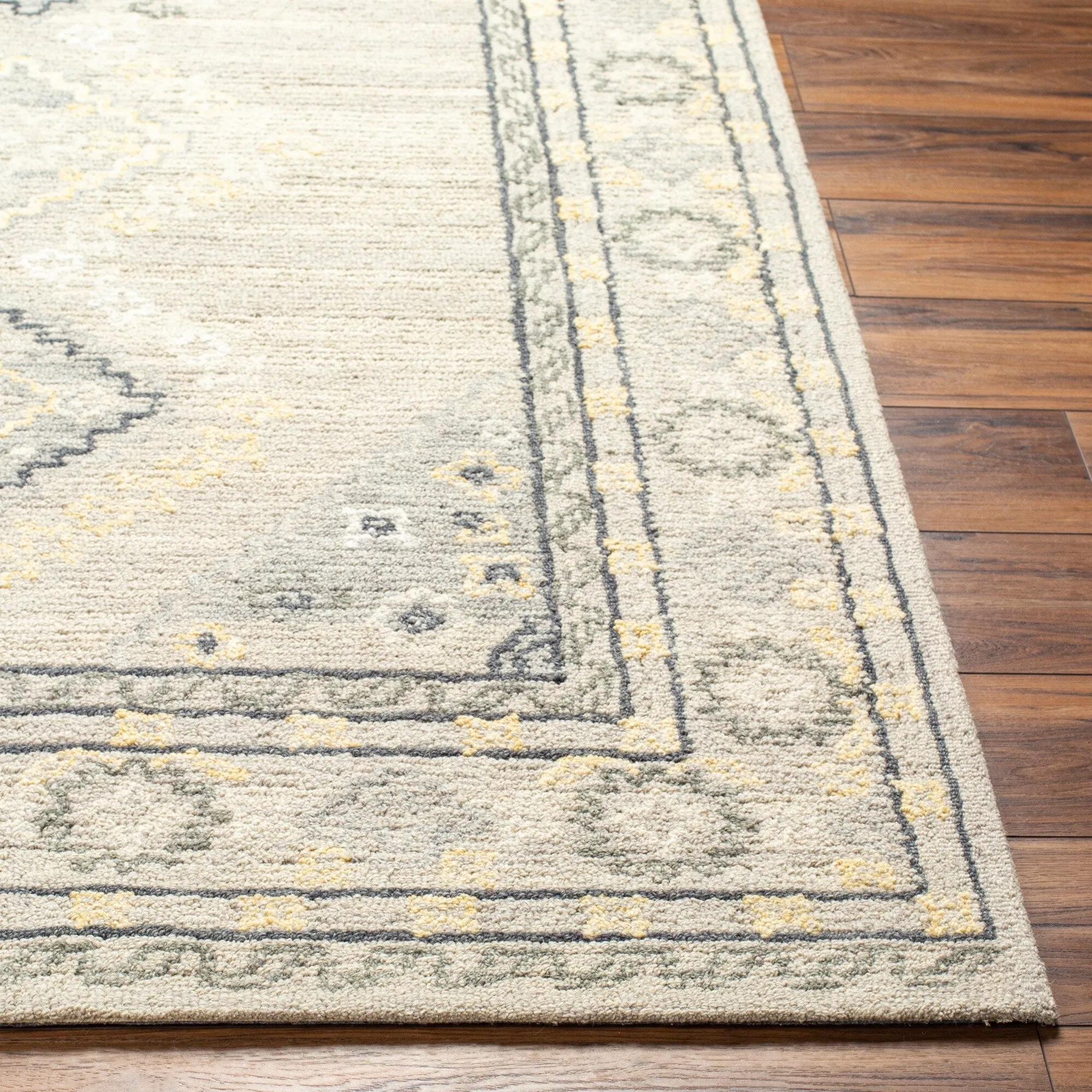 Awate Traditional Area Rug