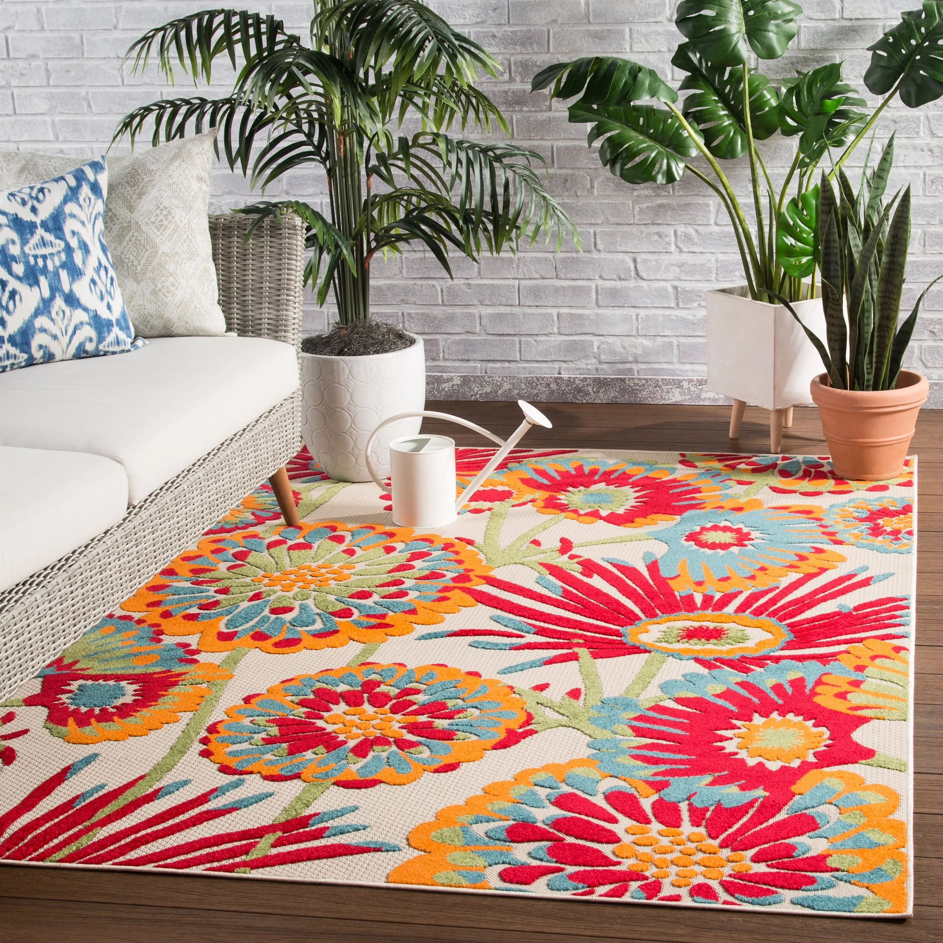 Balfour Indoor and Outdoor Floral Area Rug