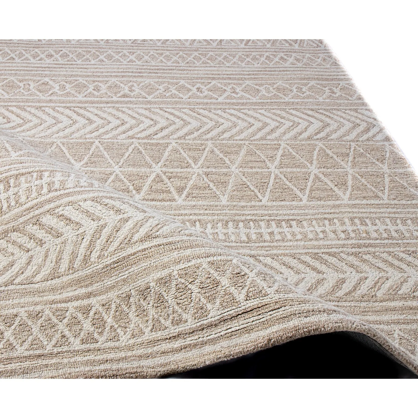 Bashian Nuncio Transitional Hand Tufted Area Rug