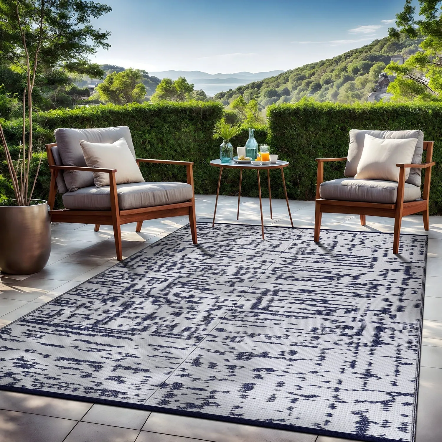 Beverly Rug Reversible Mats Plastic Outdoor Rug for Camping. Patio. Backyard. RV. Picnic. Deck