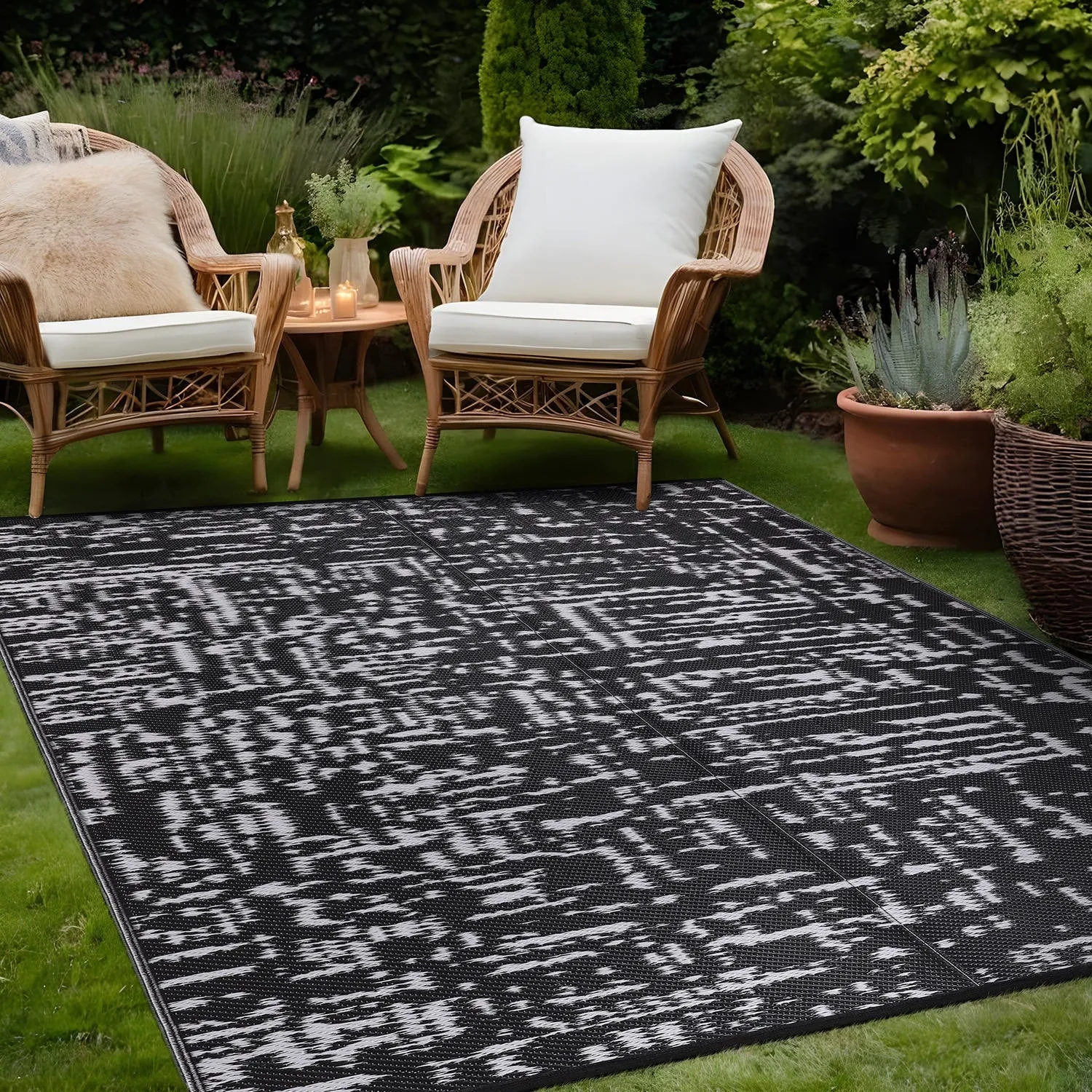 Beverly Rug Reversible Mats Plastic Outdoor Rug for Camping. Patio. Backyard. RV. Picnic. Deck