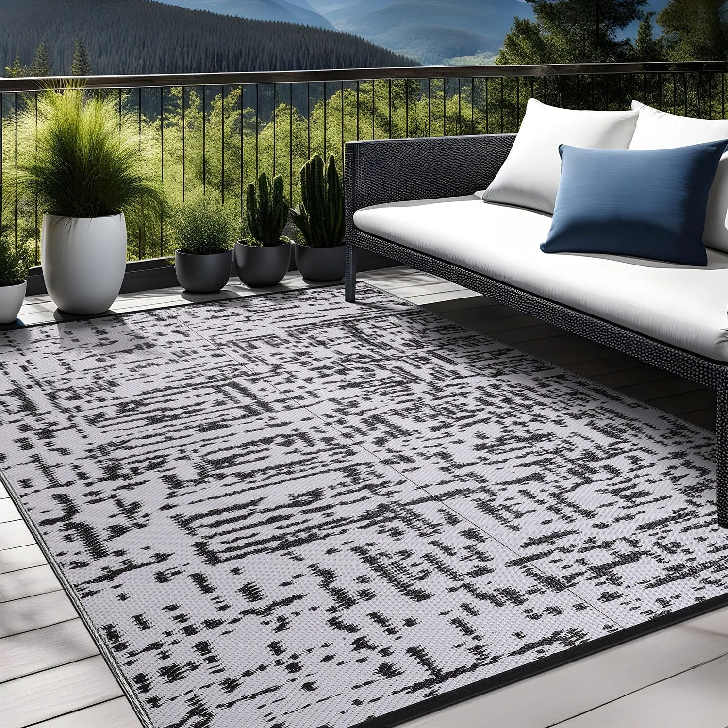 Beverly Rug Reversible Mats Plastic Outdoor Rug for Camping. Patio. Backyard. RV. Picnic. Deck