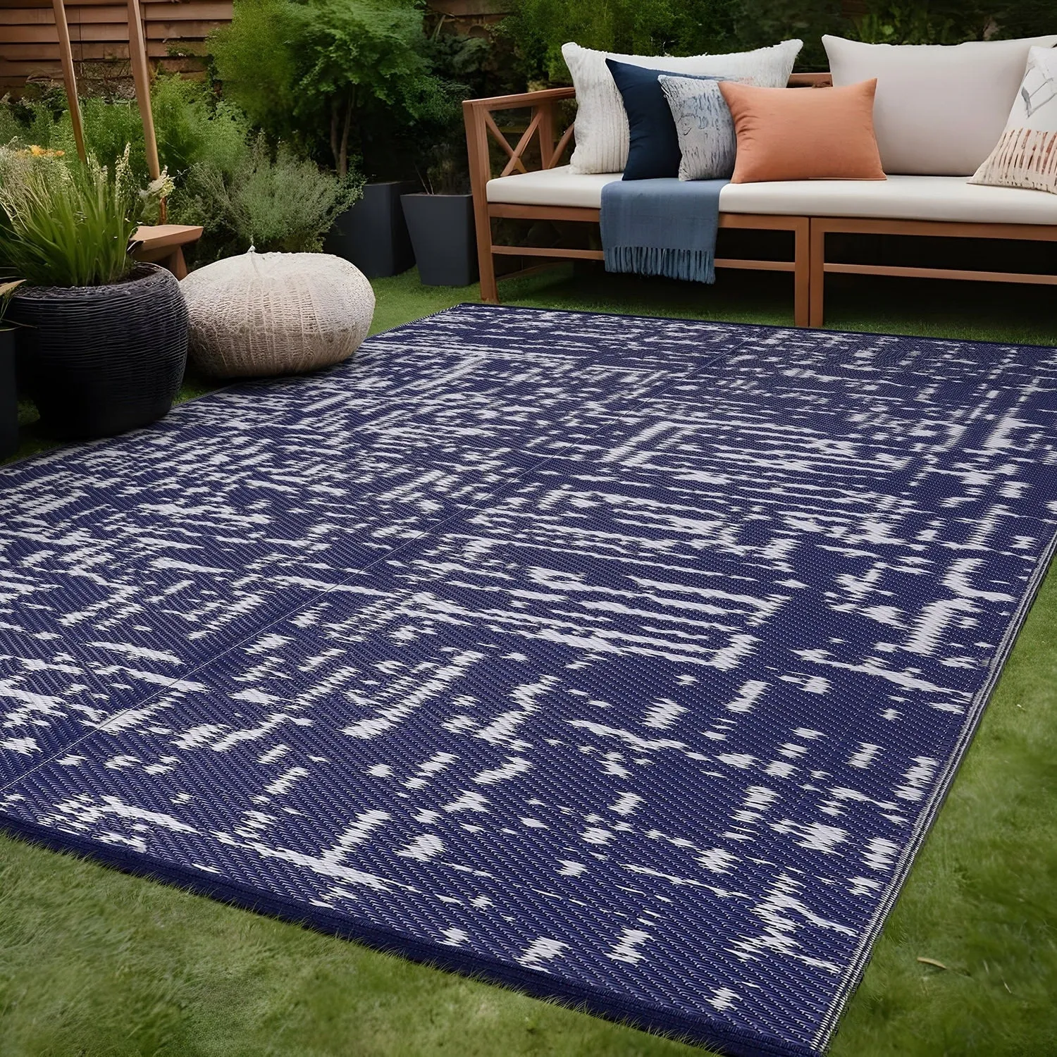 Beverly Rug Reversible Mats Plastic Outdoor Rug for Camping. Patio. Backyard. RV. Picnic. Deck