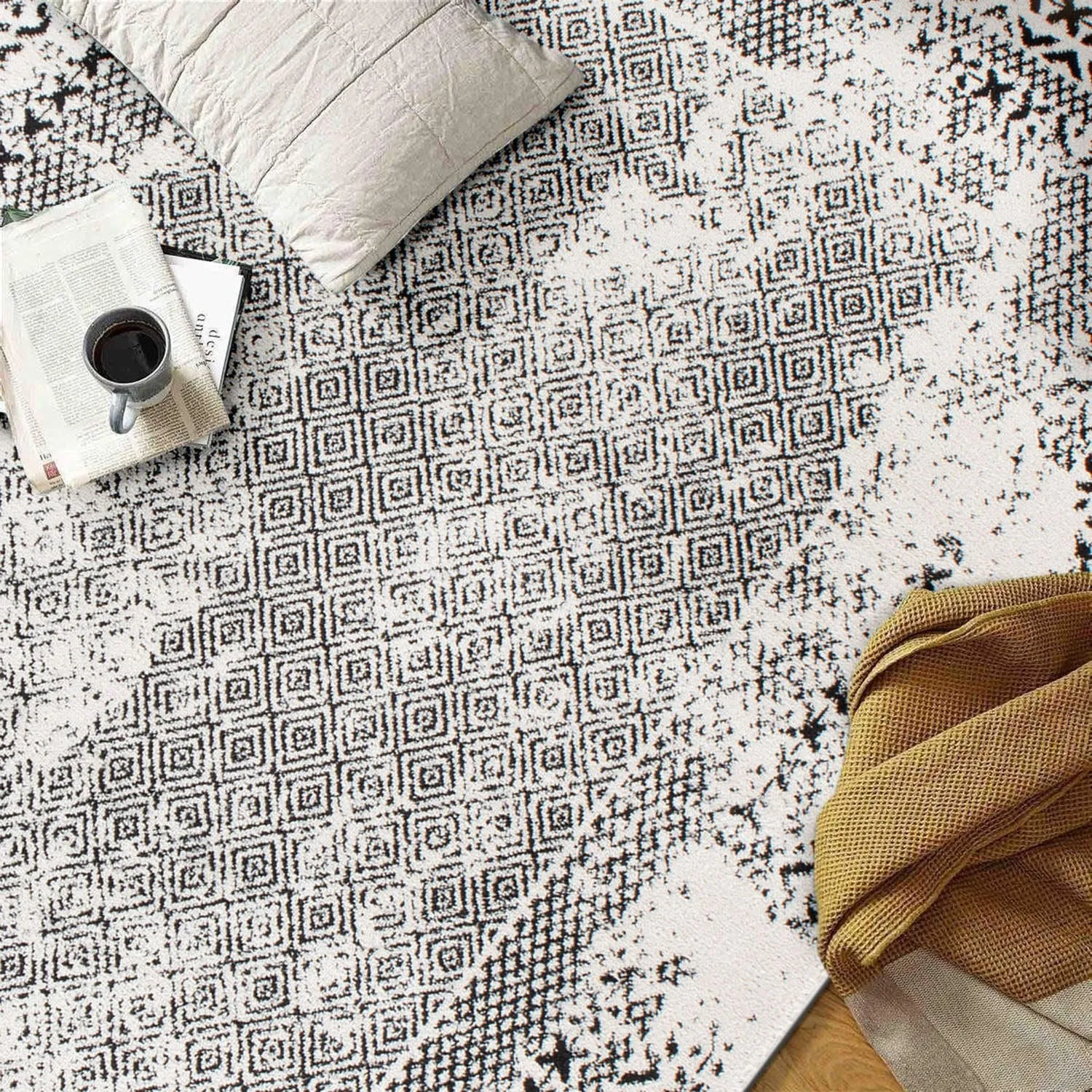 Bohemian Distressed Border Area Rug