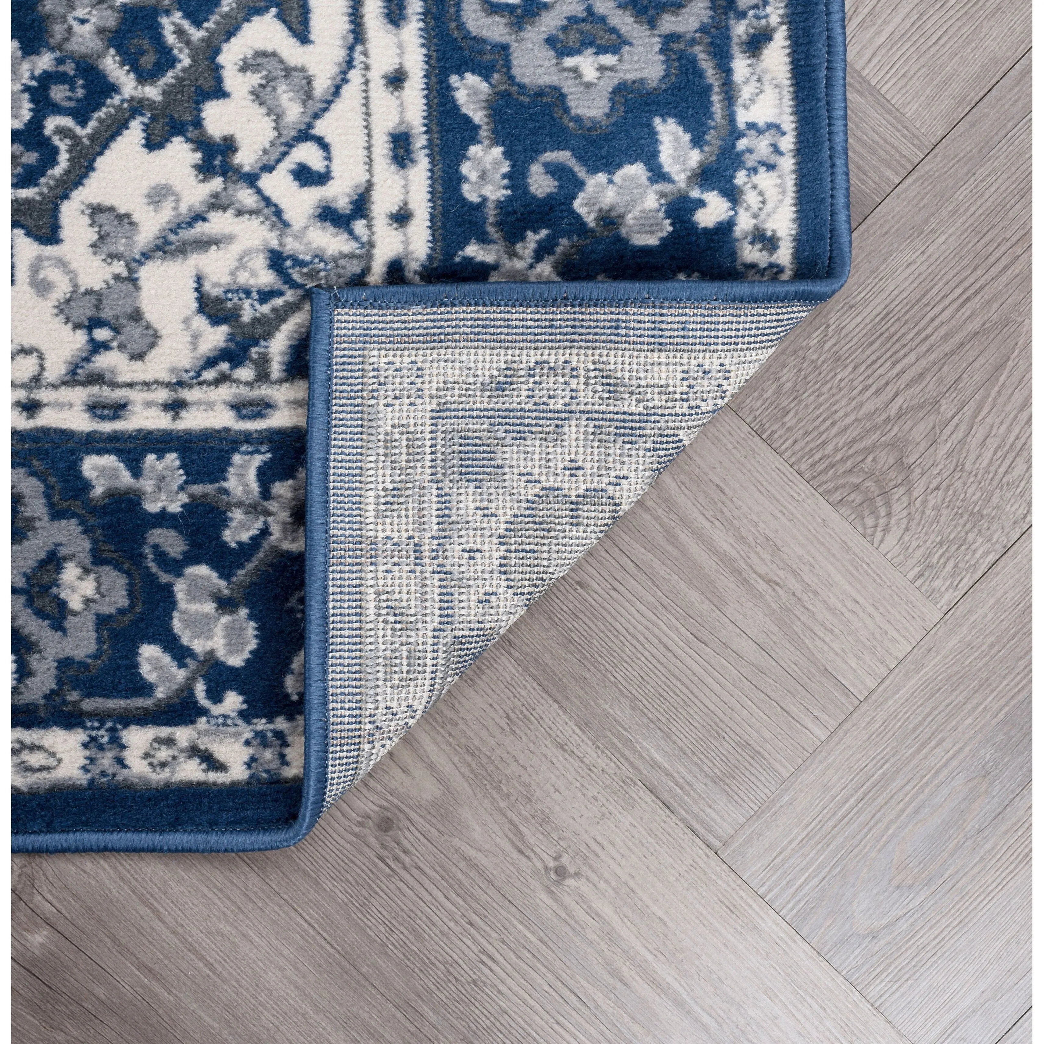 Carrington Traditional Oriental Indoor Area Rug