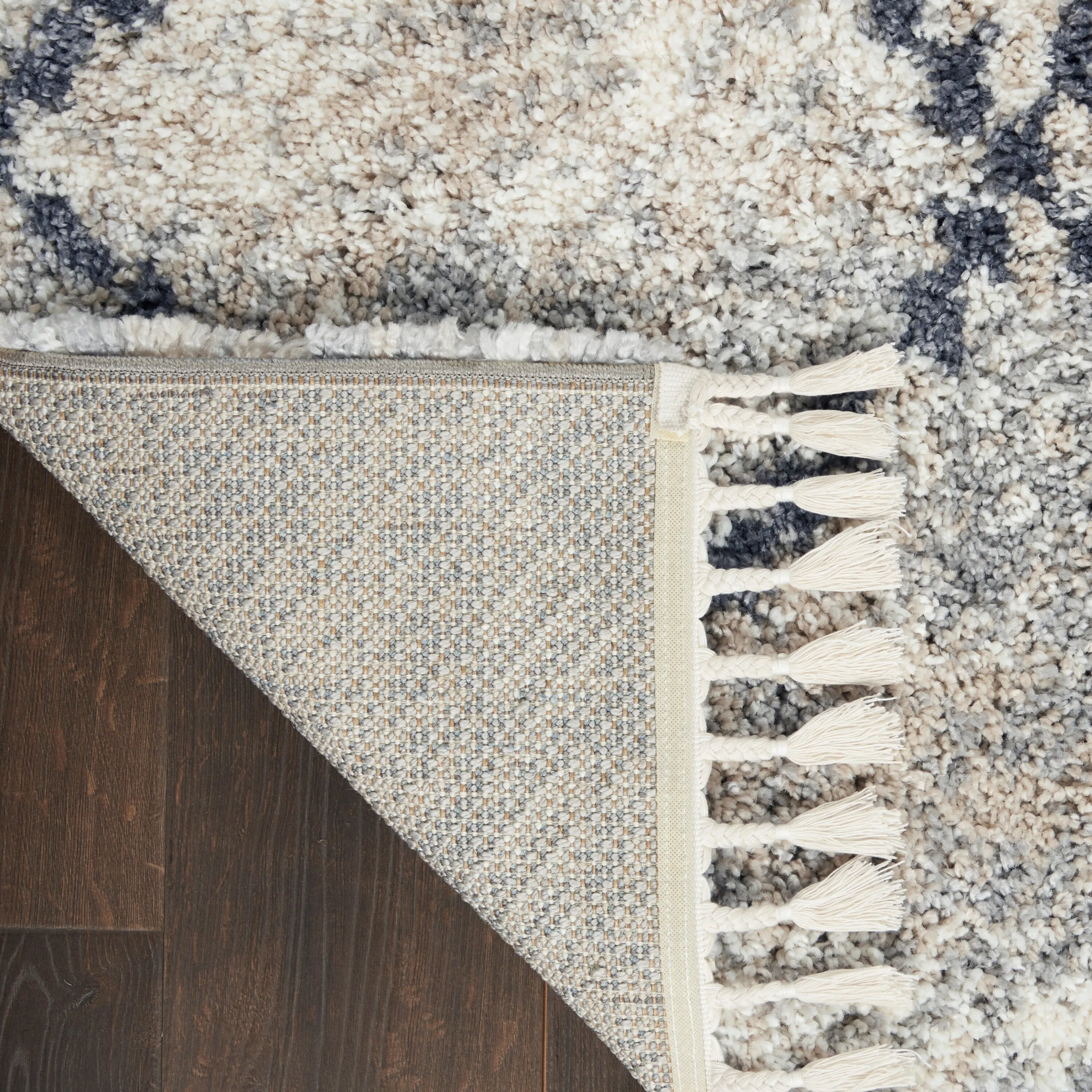 Carson Carrington Hjaltaryd Trellis Shag Area Rug