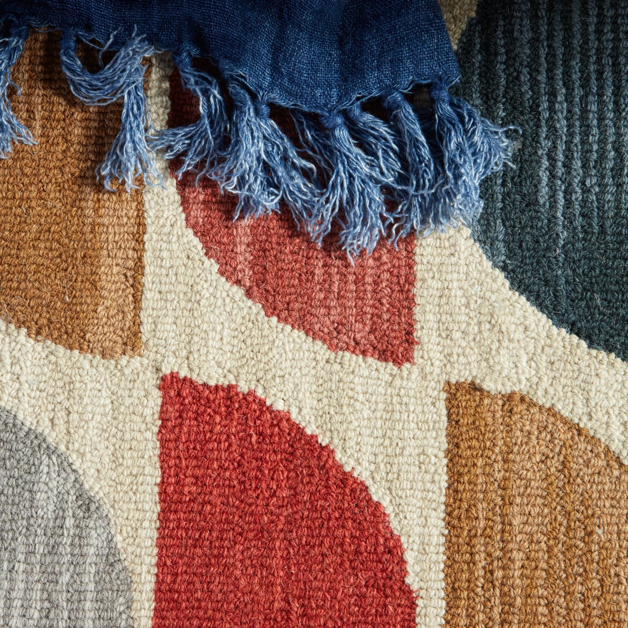 Carson Handmade Geometric Area Rug