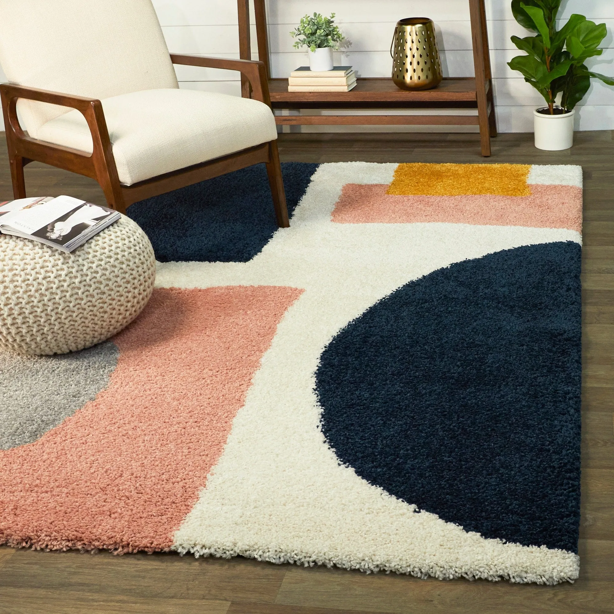 Chapelle Modern Geometric Shag Area Rug