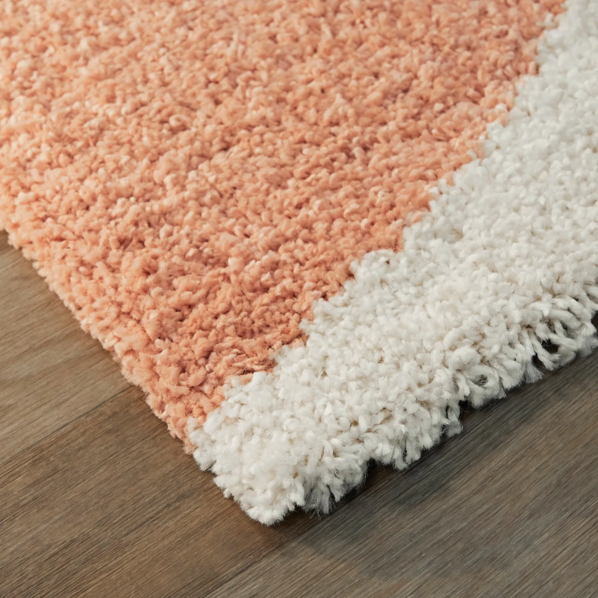 Chapelle Modern Geometric Shag Area Rug
