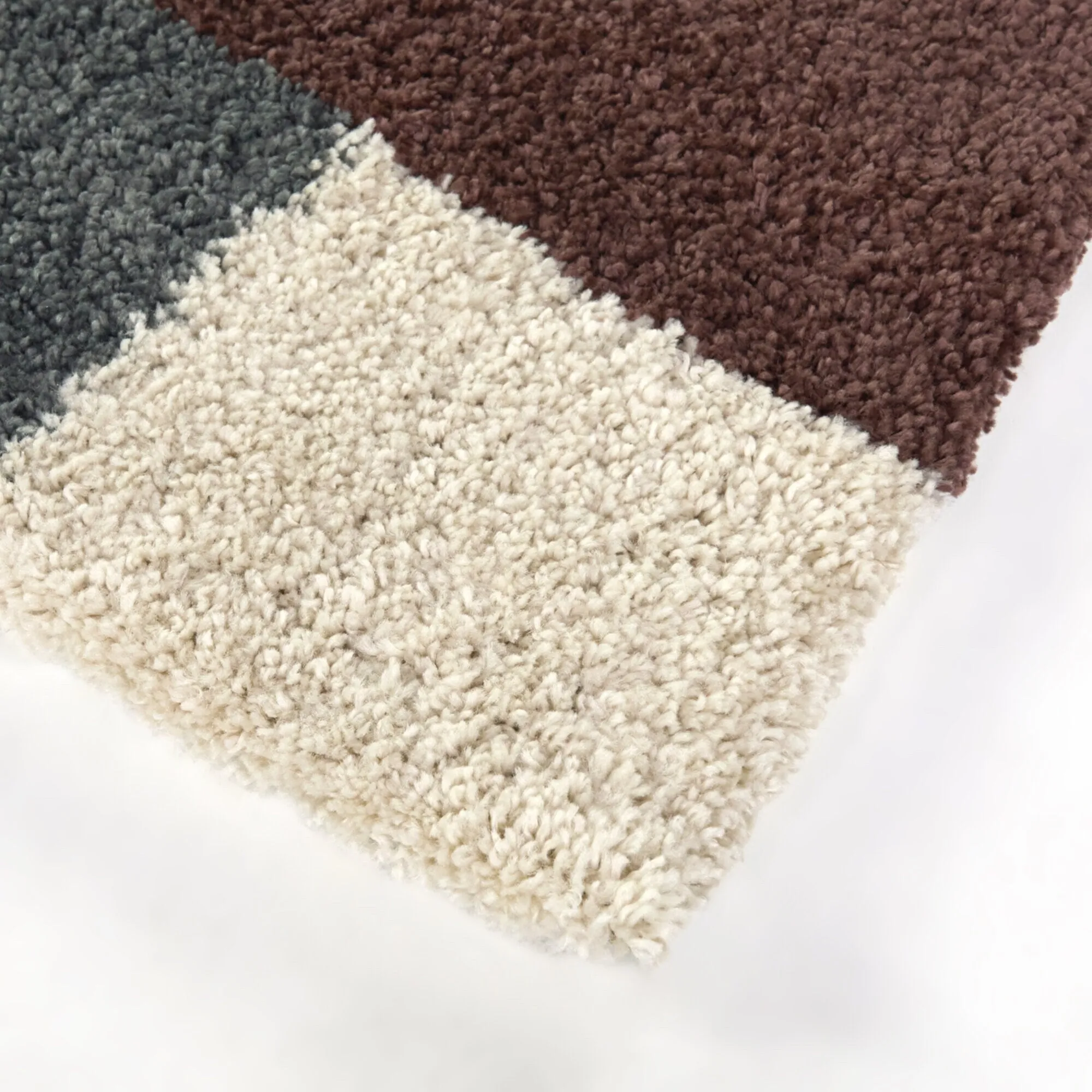 Chapelle Modern Geometric Shag Area Rug