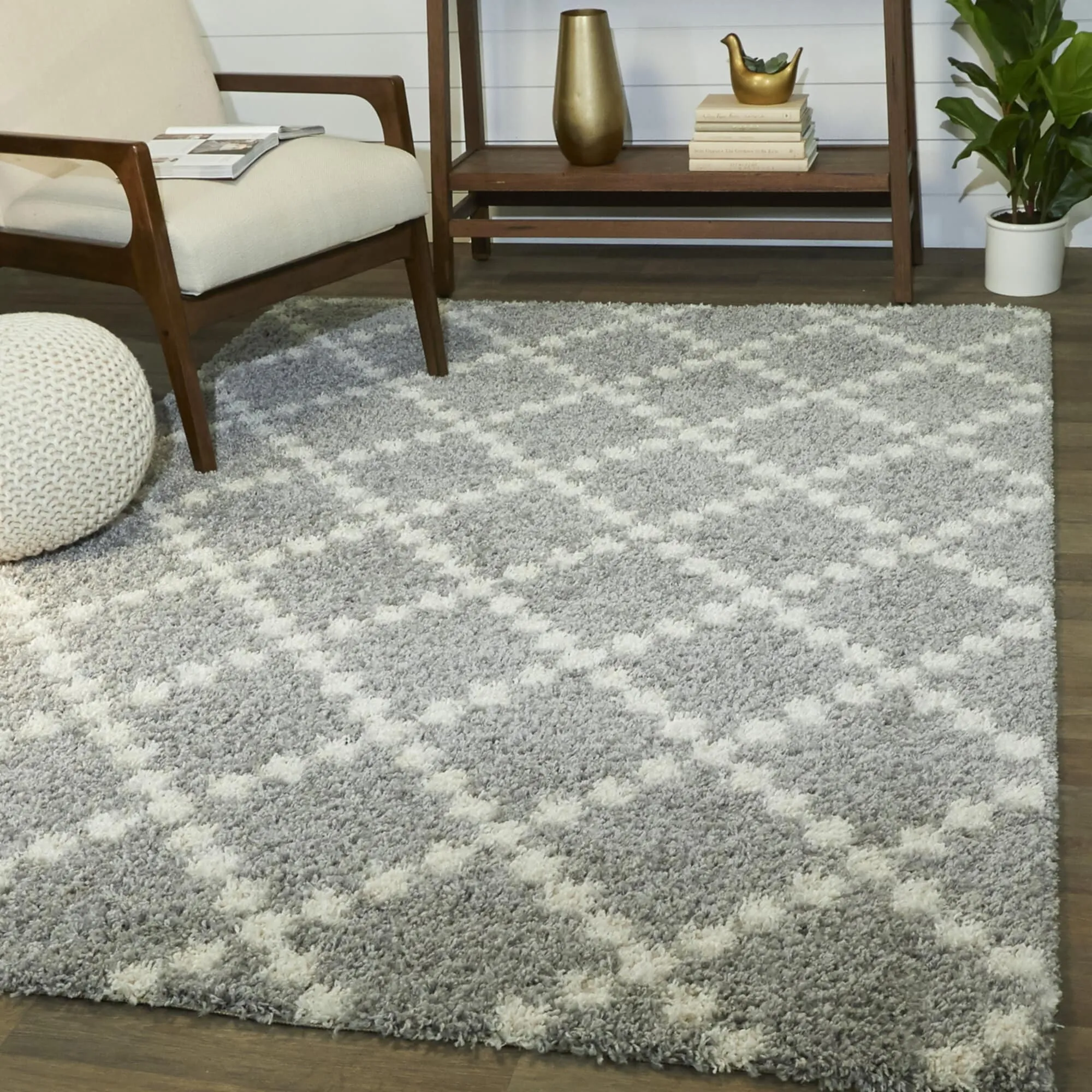 Cheshire Geometric Diamond Shag Area Rug