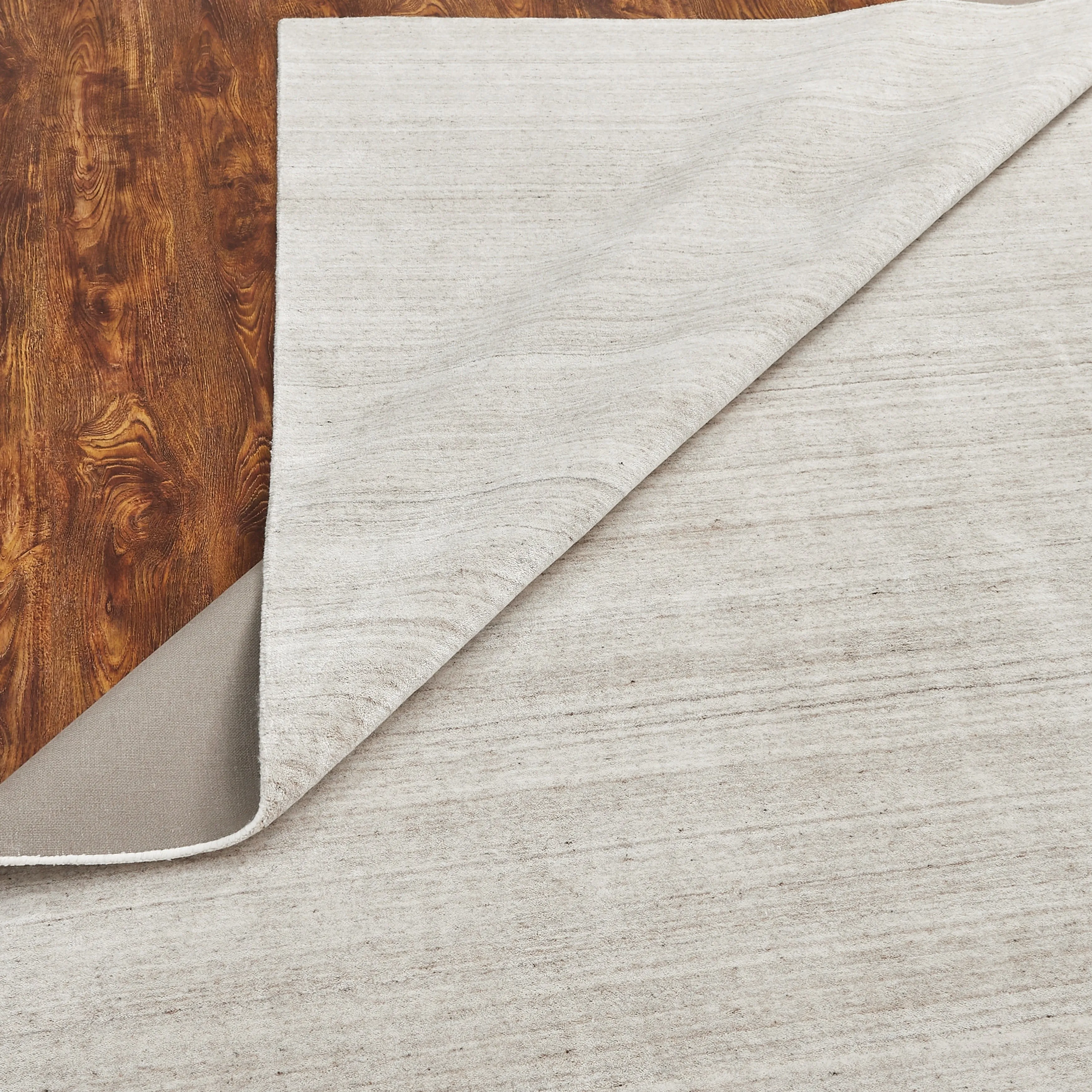 Chinocolored Wool Viscose Handmade Area Rug
