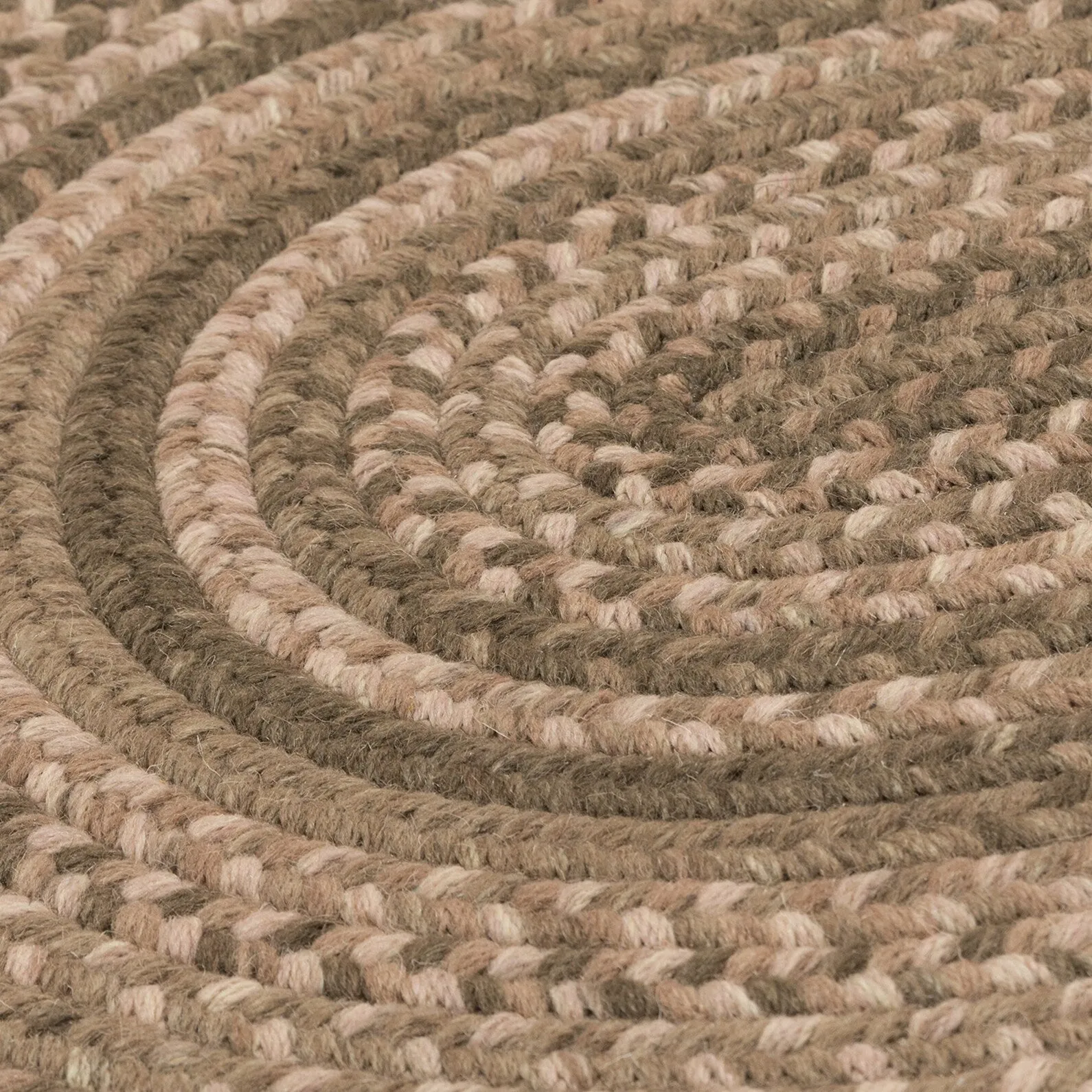 Colonial Mills Westcott Indoor Space-dyed Wool Braided Area Rug
