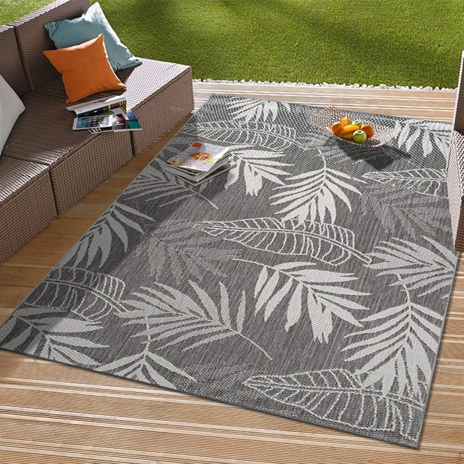 Contemporary Floral Leaves Indoor/Outdoor Flatweave Waterproof Backyard Patio Area Rug