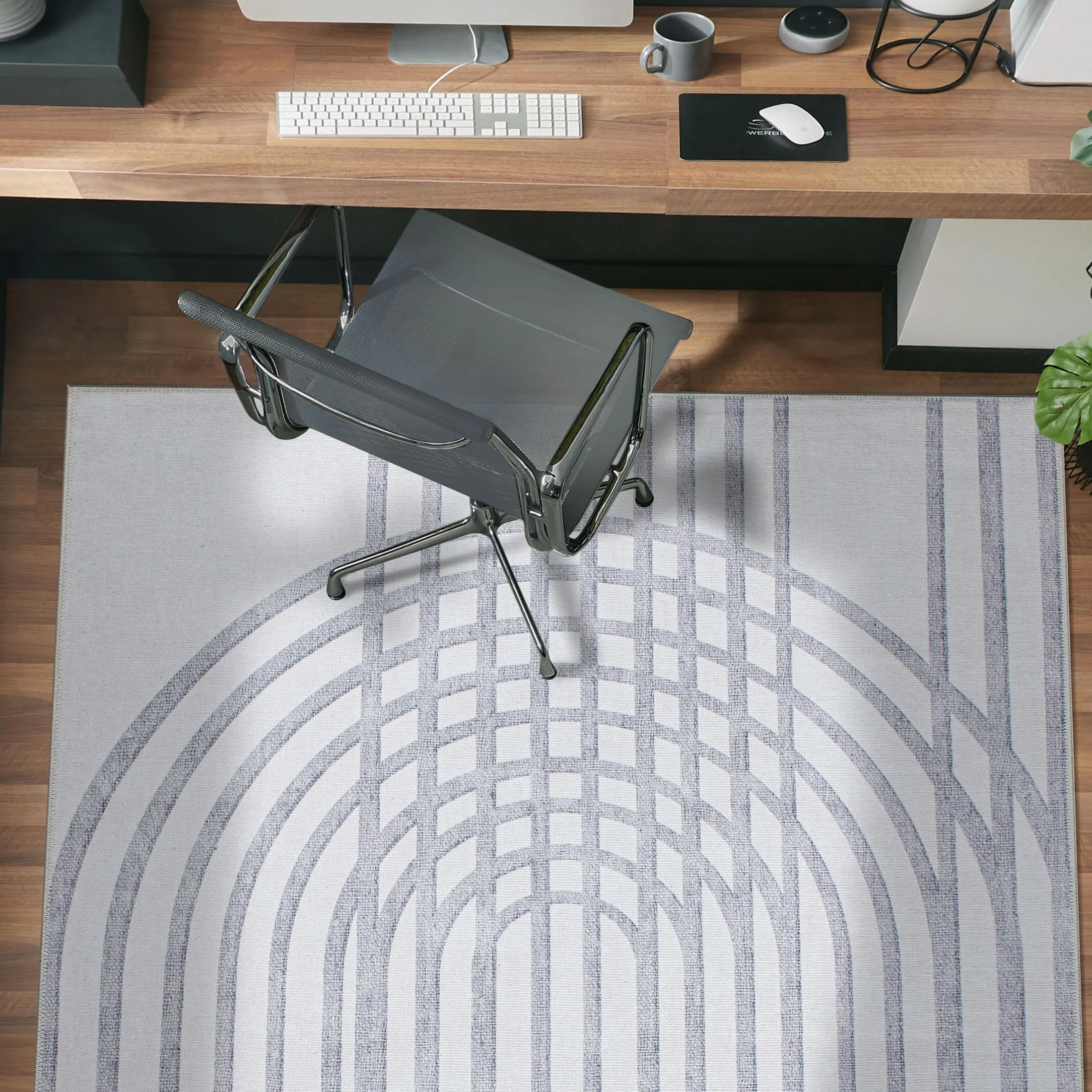 Contemporary Lines Machine Washable Area Rug