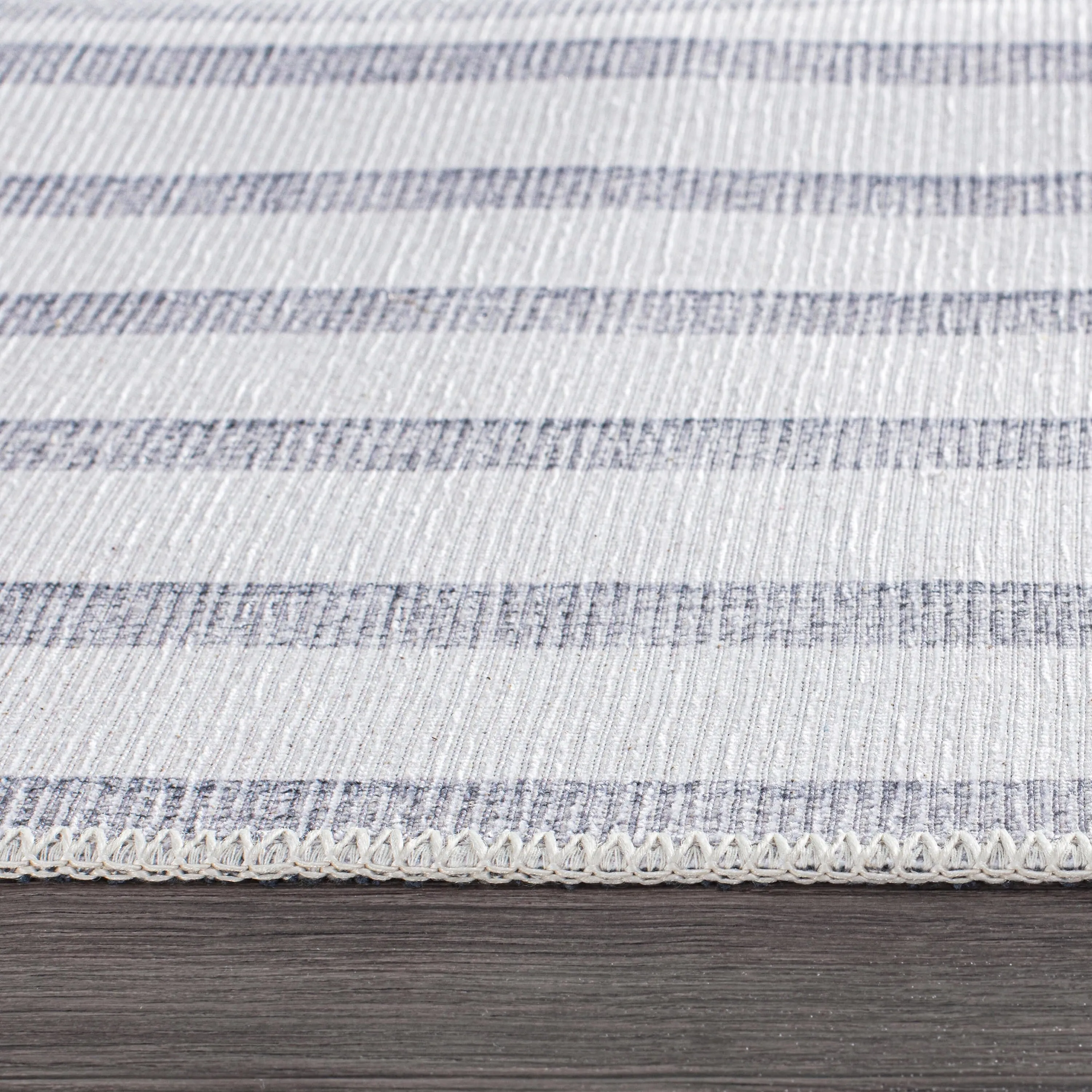 Contemporary Lines Machine Washable Area Rug