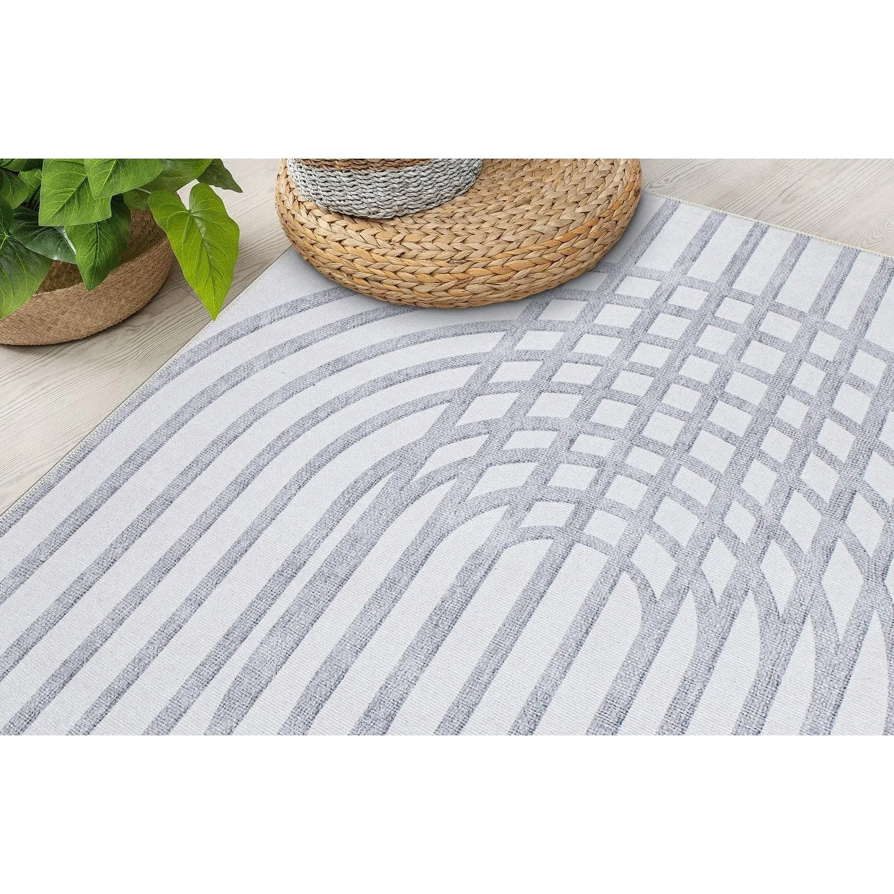 Contemporary Lines Machine Washable Area Rug