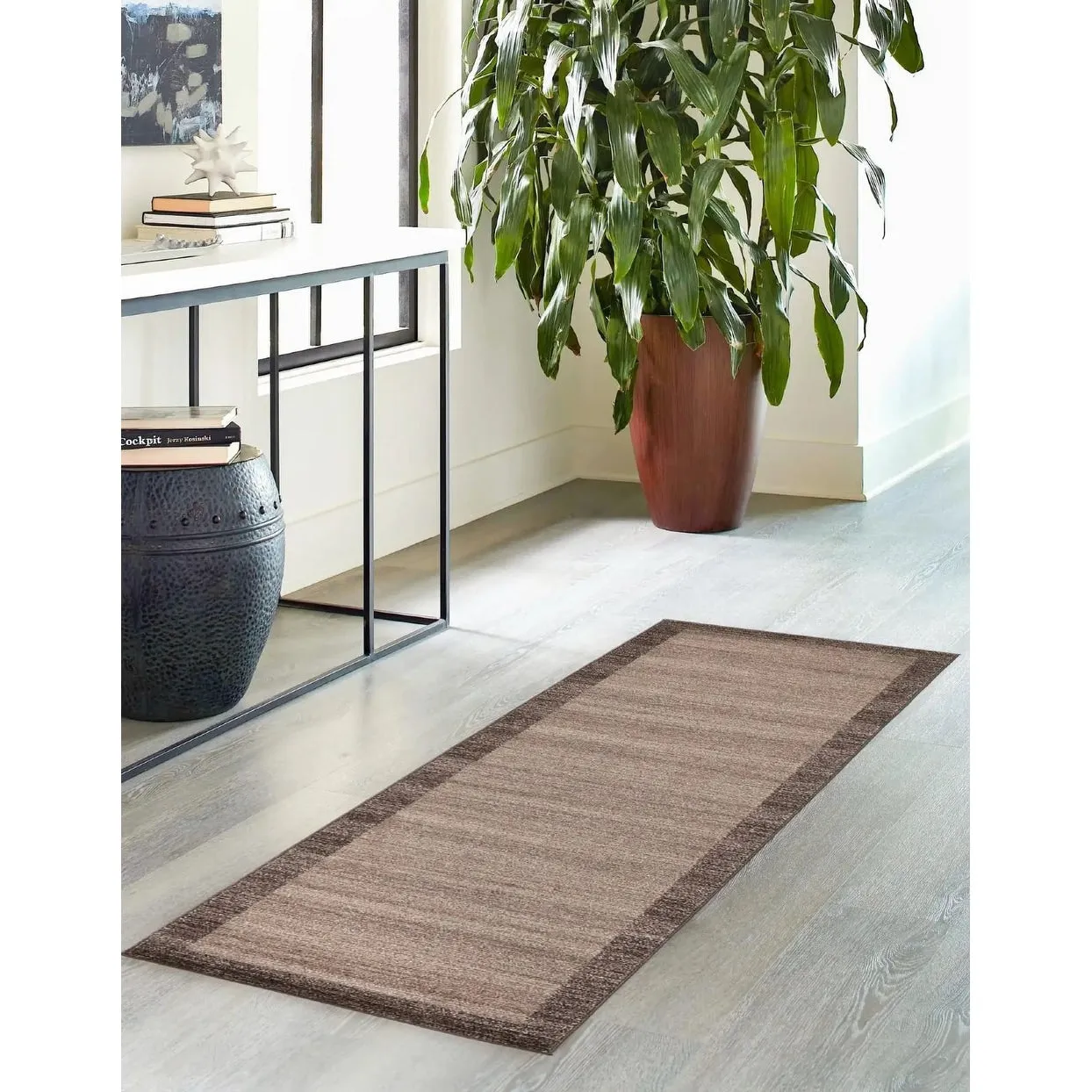 Contemporary Weby Collection Area Rug
