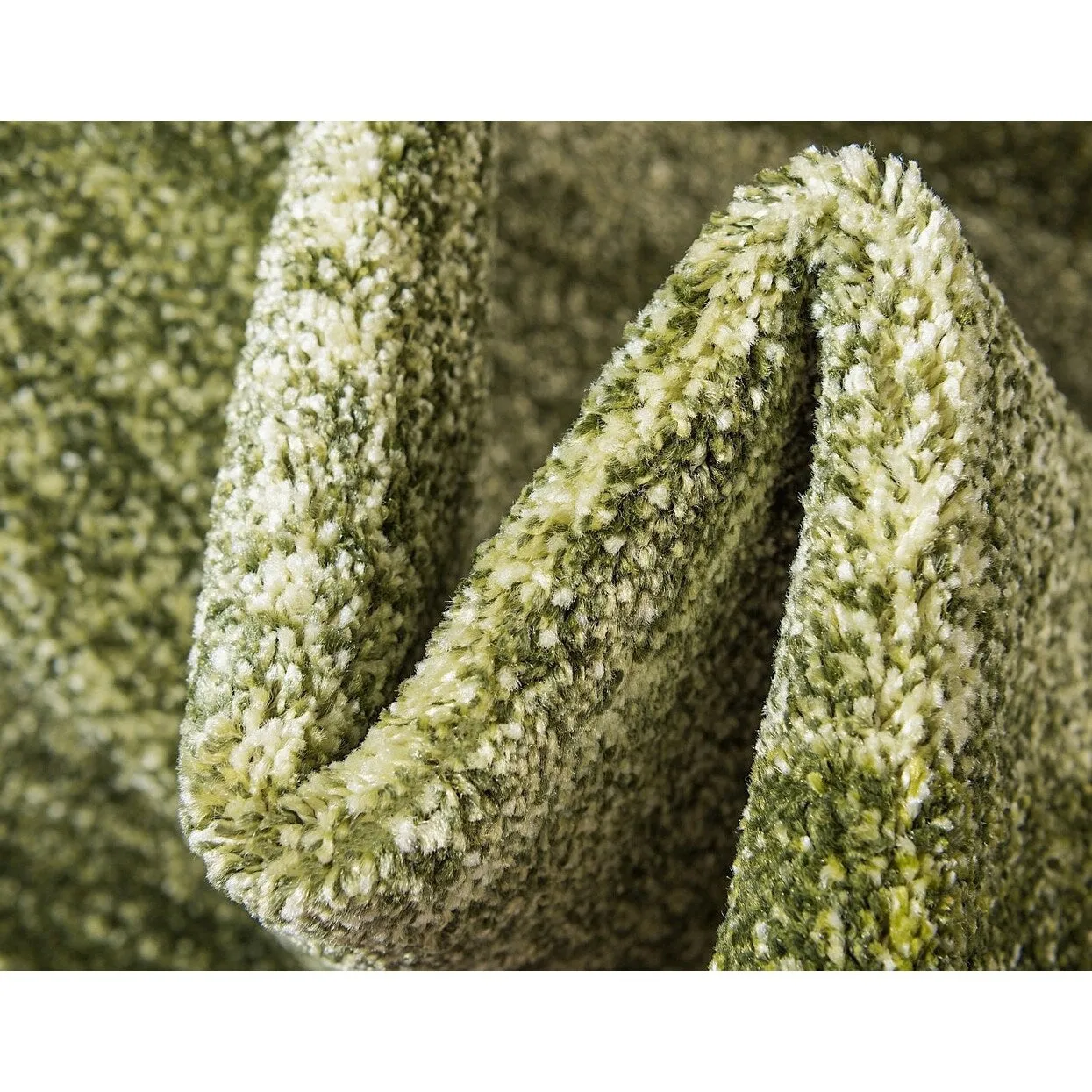 Contemporary Weby Collection Area Rug
