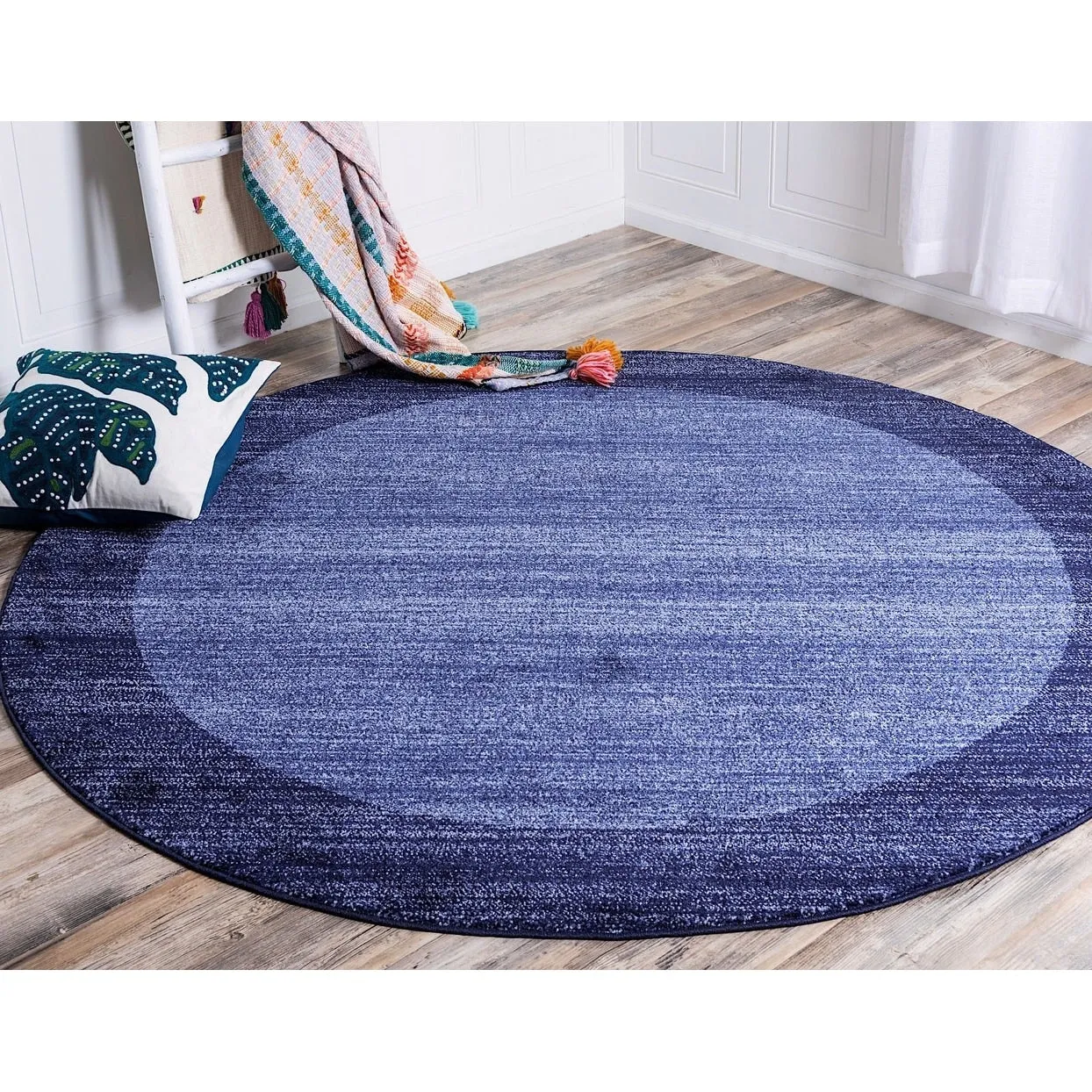 Contemporary Weby Collection Area Rug