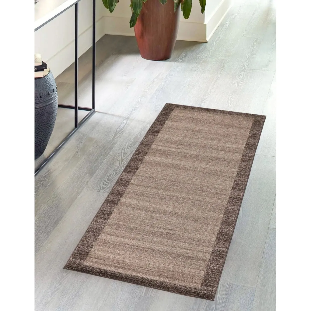 Contemporary Weby Collection Area Rug