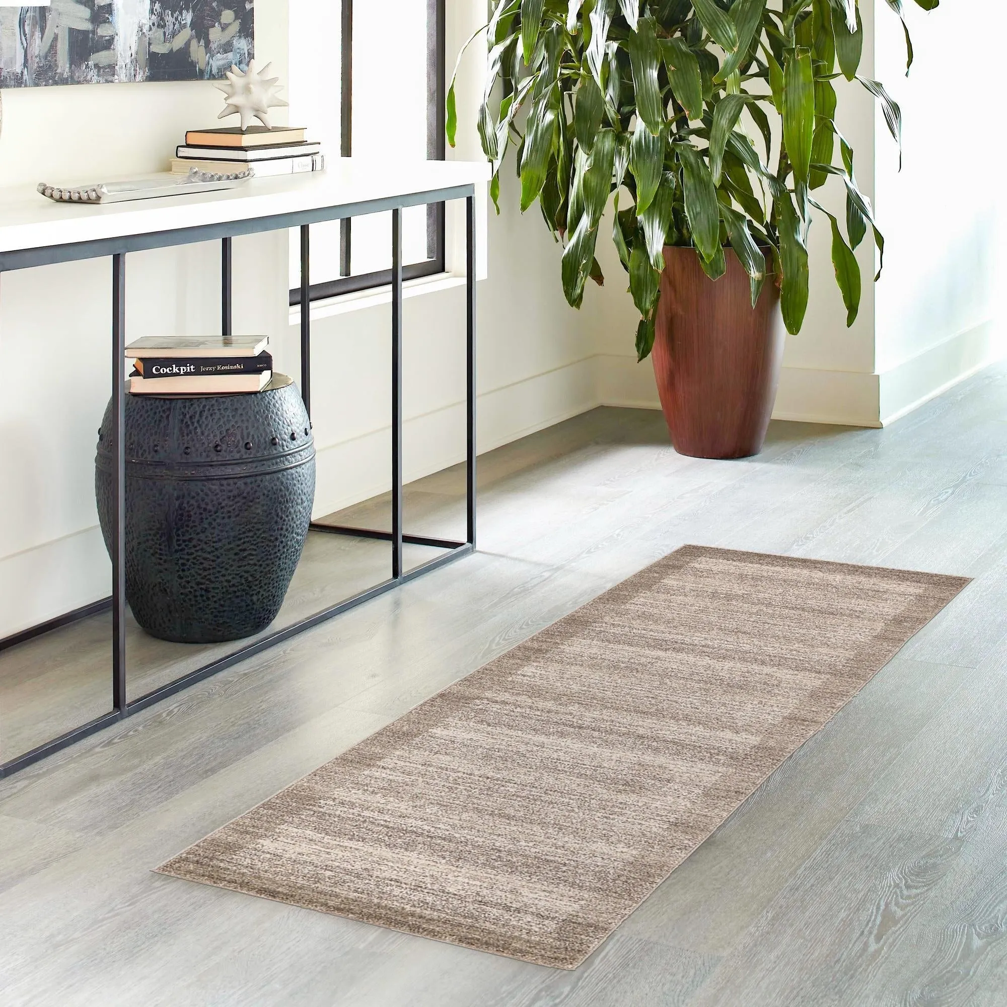 Contemporary Weby Collection Area Rug