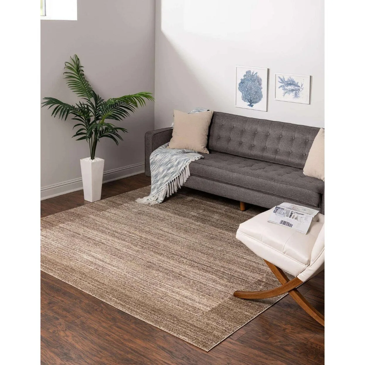 Contemporary Weby Collection Area Rug