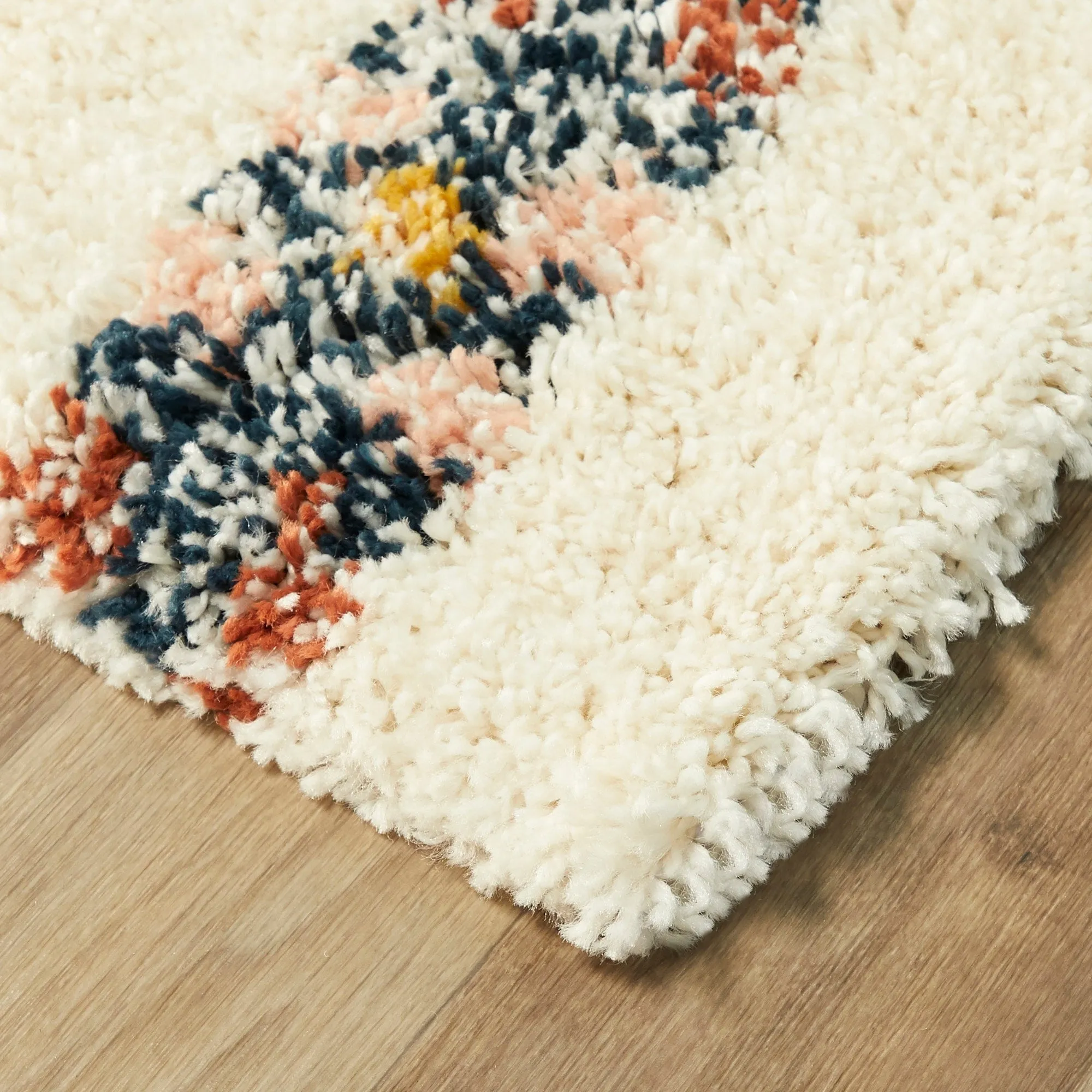 Culver Southwestern Diamond Shag Area Rug