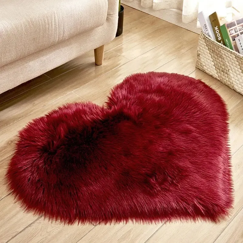 Curata Heart Shaped Faux Fur Rug - Shag Fluffy Rug - 6 colors - 19.6 x 23.6 - 2' Heart Shape