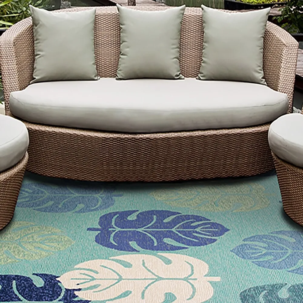 Domani Trails Tropical Blues Indoor / Outdoor Rug
