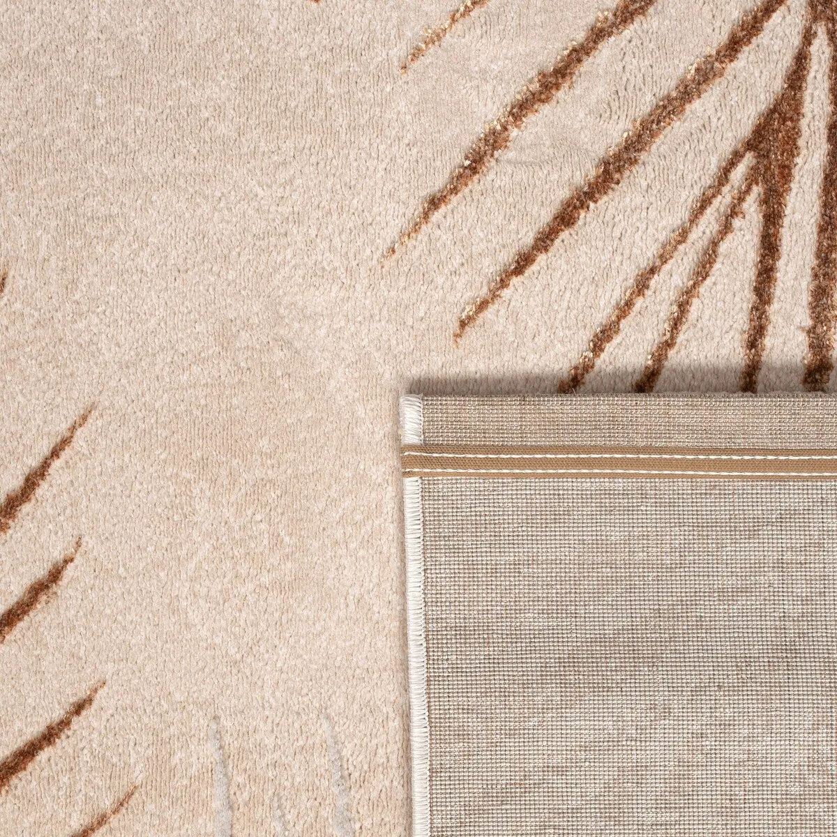 Elegant Area Rug with Textured Palm Leaf Design