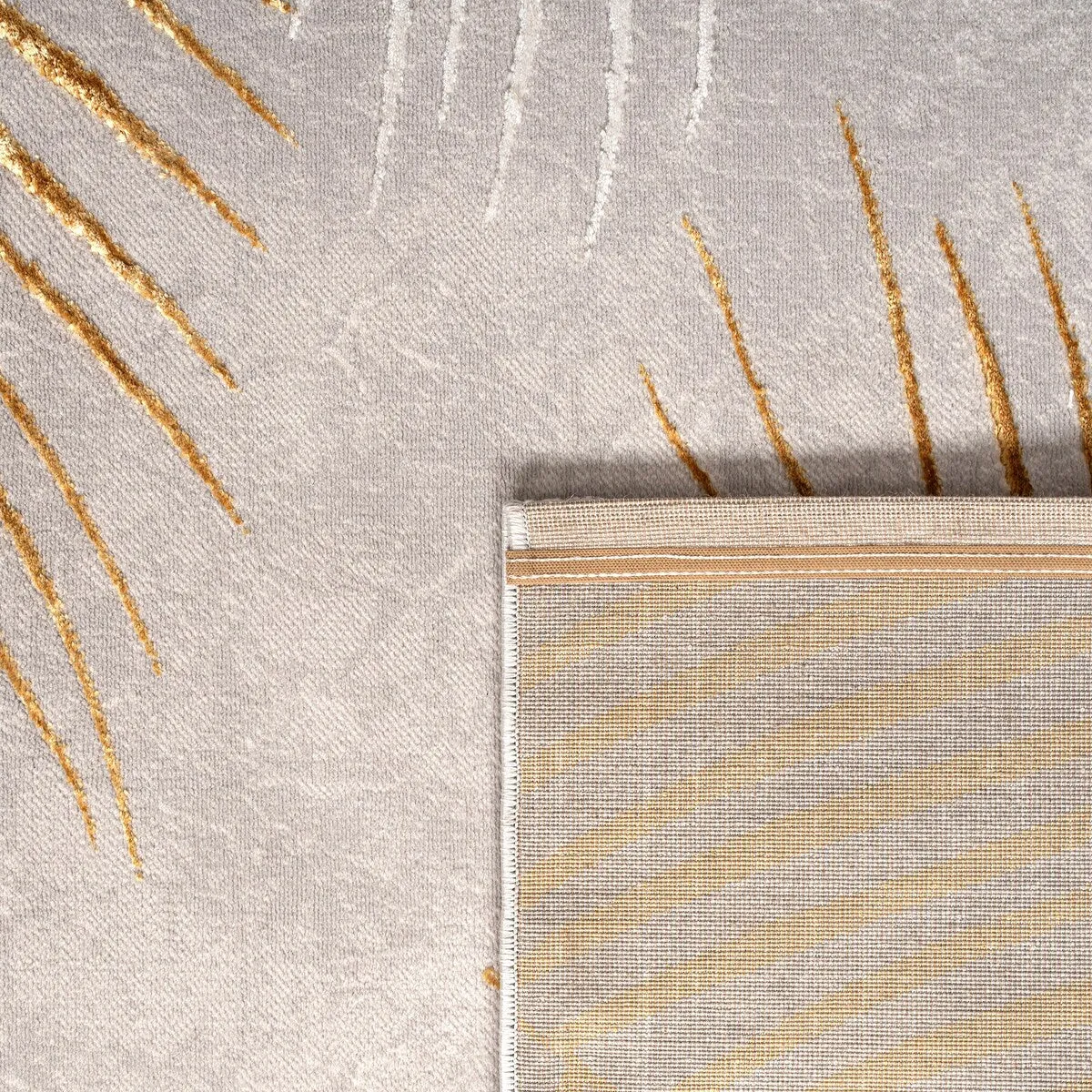 Elegant Area Rug with Textured Palm Leaf Design