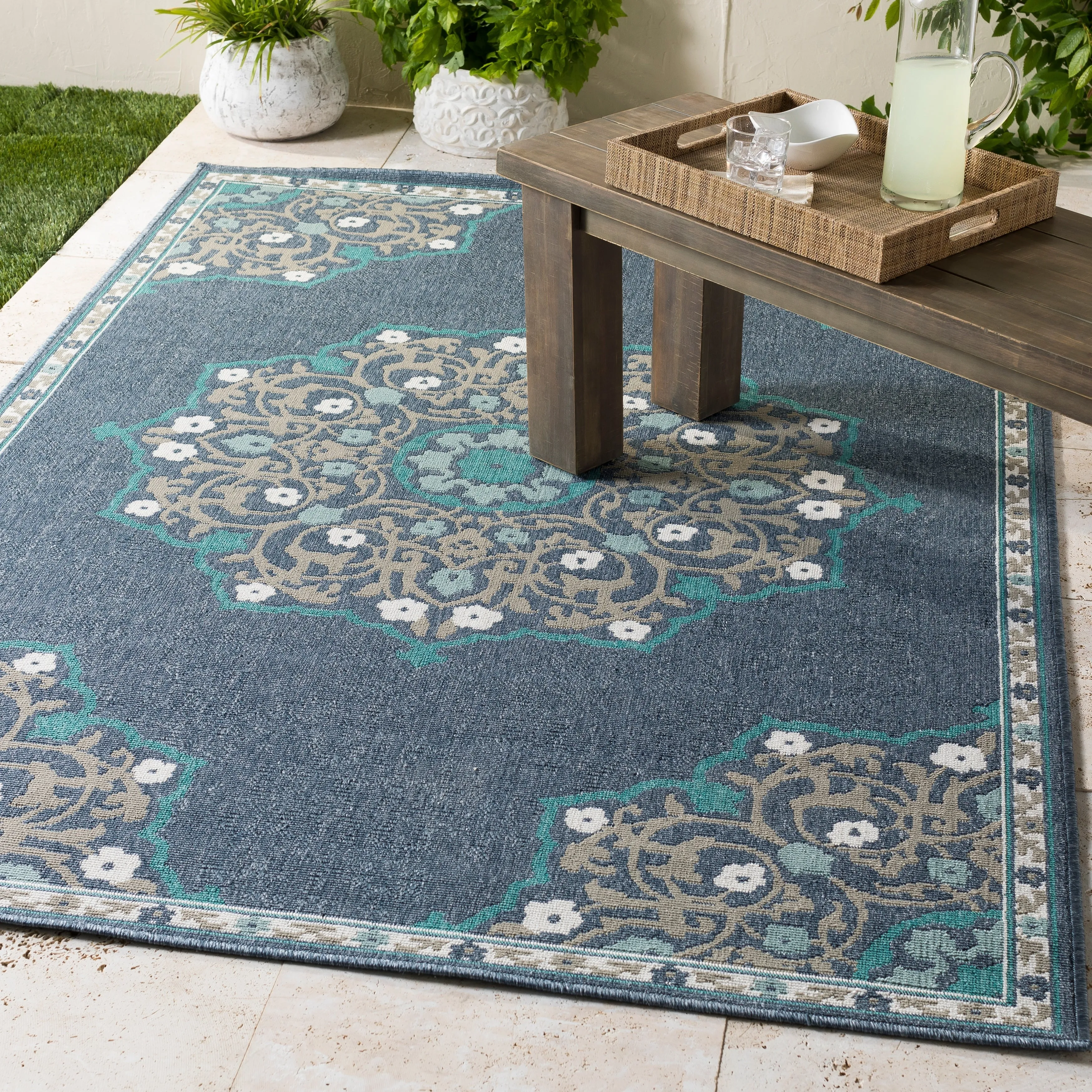 Erminio Medallion Indoor/ Outdoor Area Rug - 7'3 Round